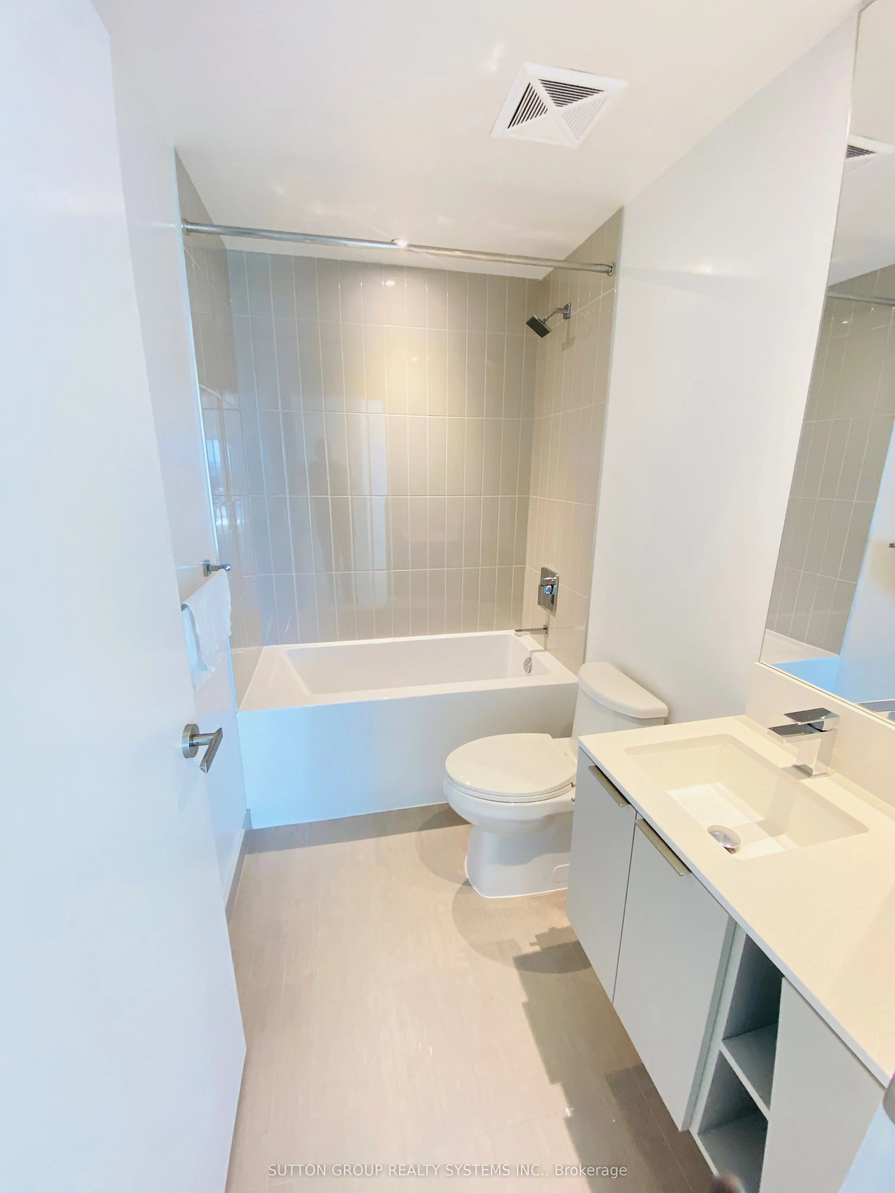 3900 Confederation Parkway, #4710