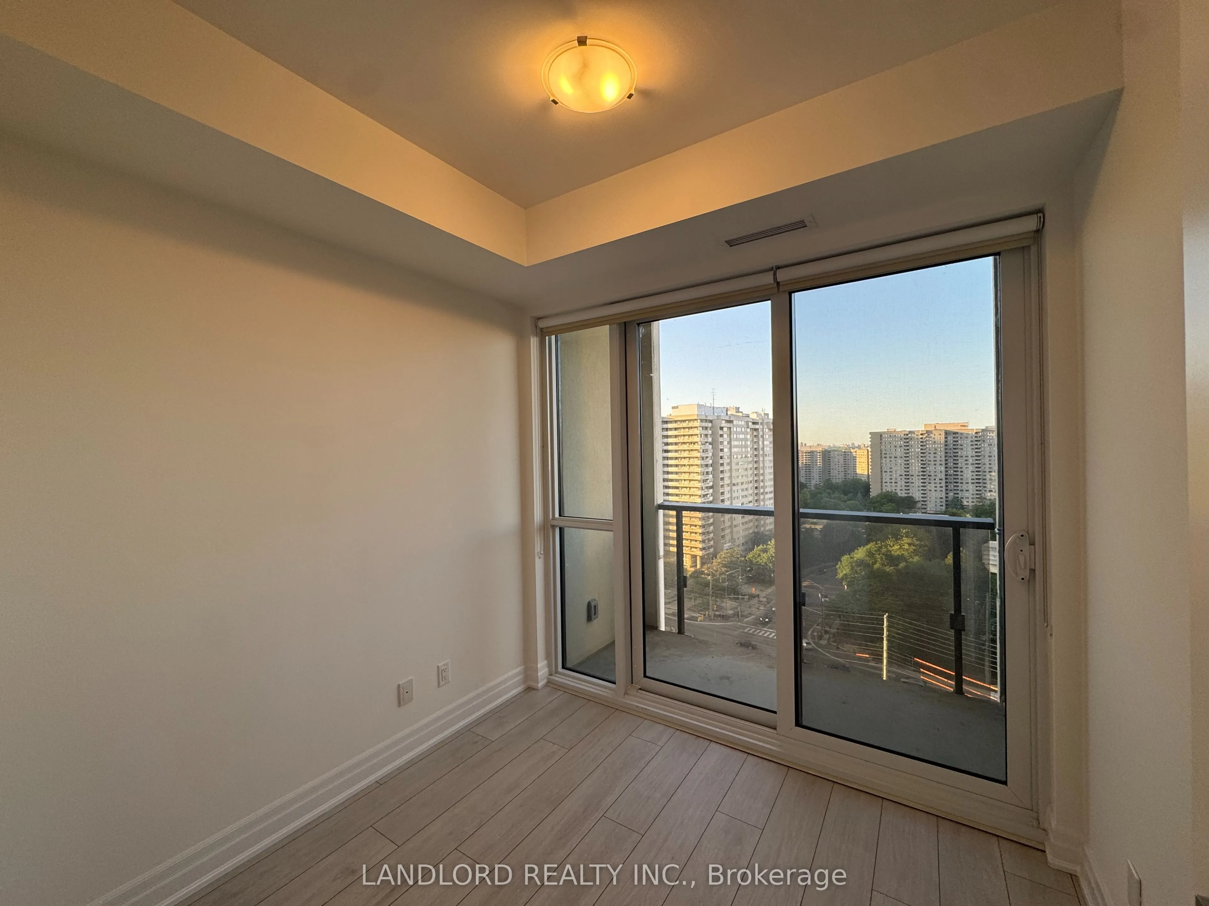30 Elm Drive W, #1204