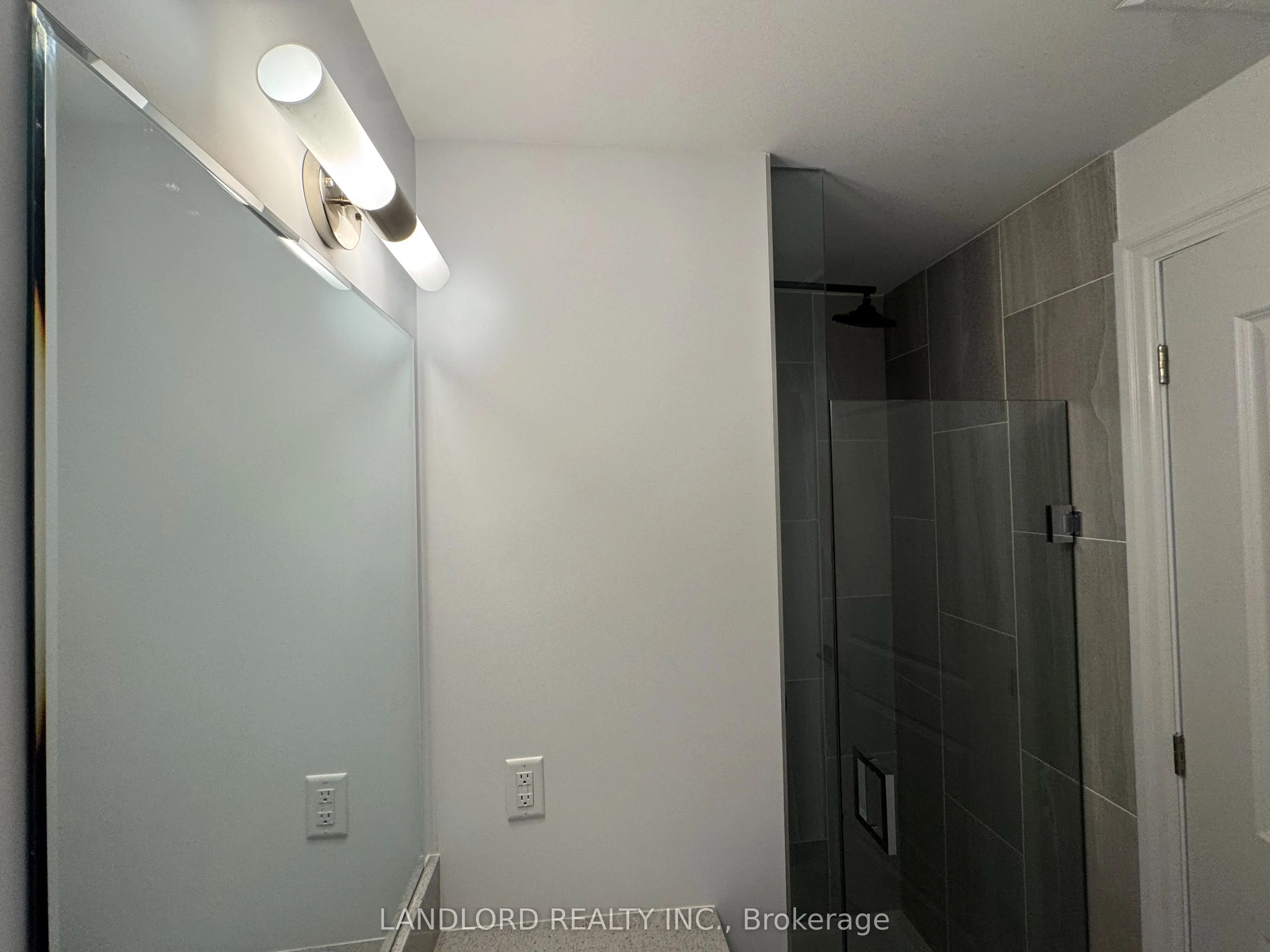 30 Elm Drive W, #1204