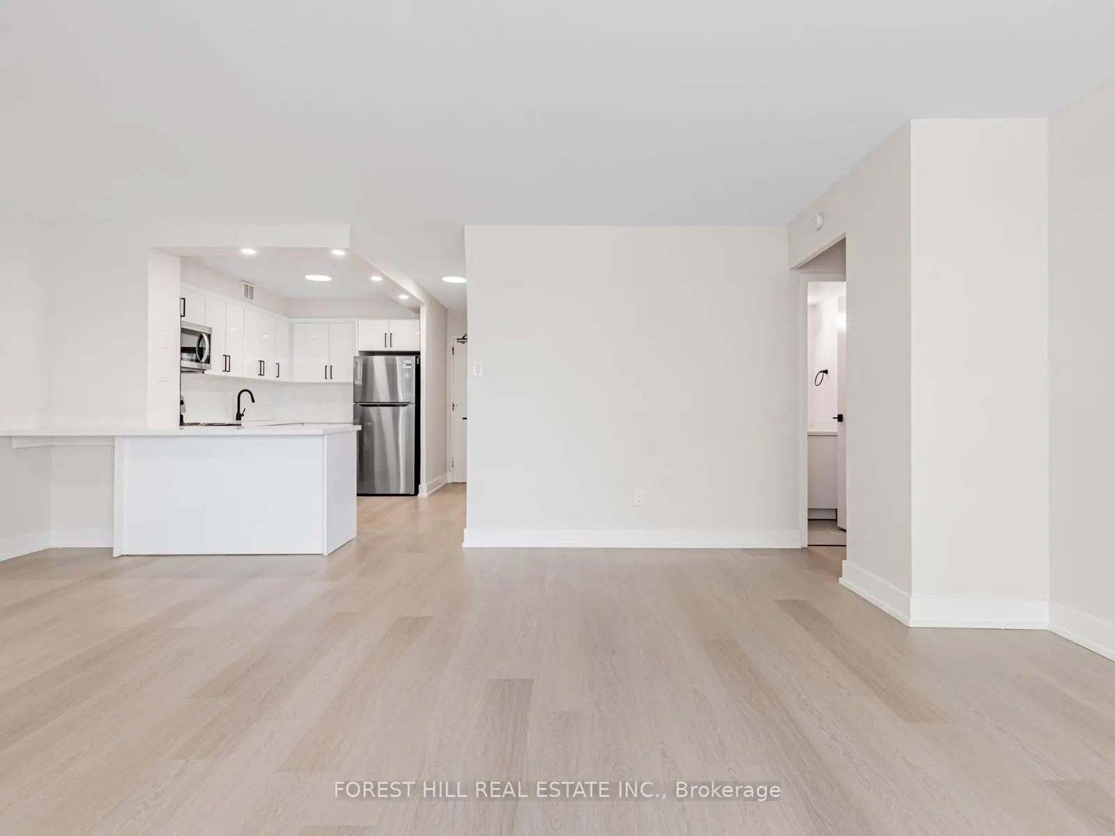 141 Lyon Court, #306