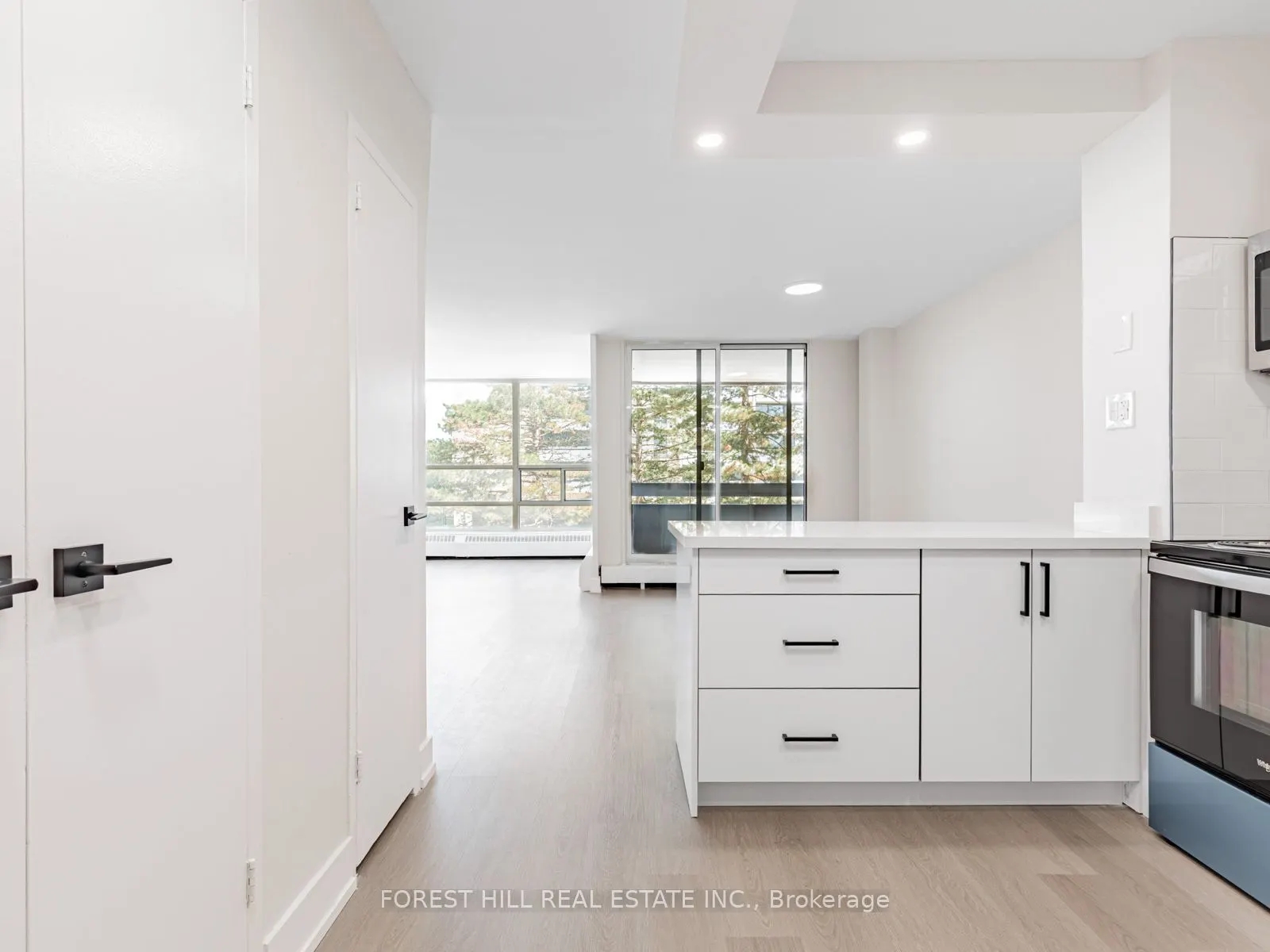 141 Lyon Court, #306