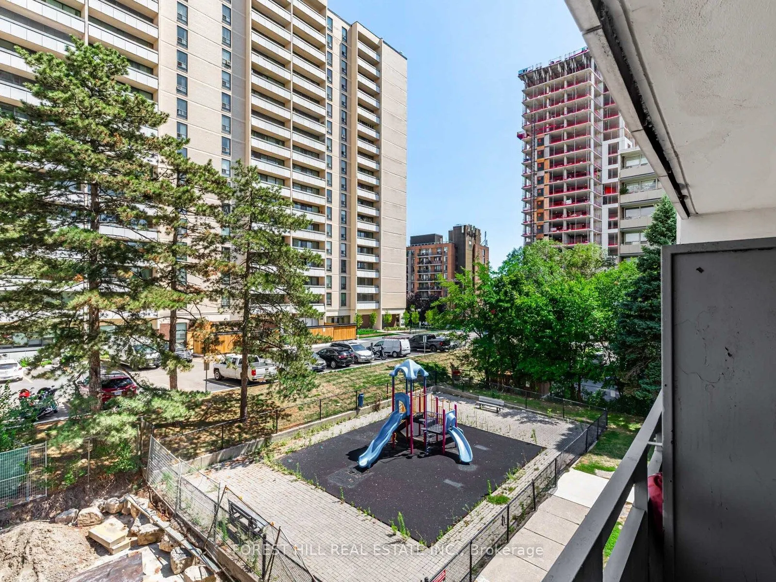 141 Lyon Court, #306