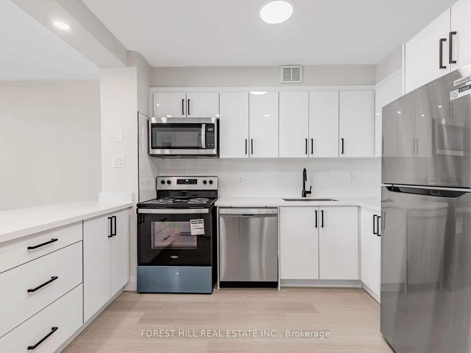 141 Lyon Court, #306