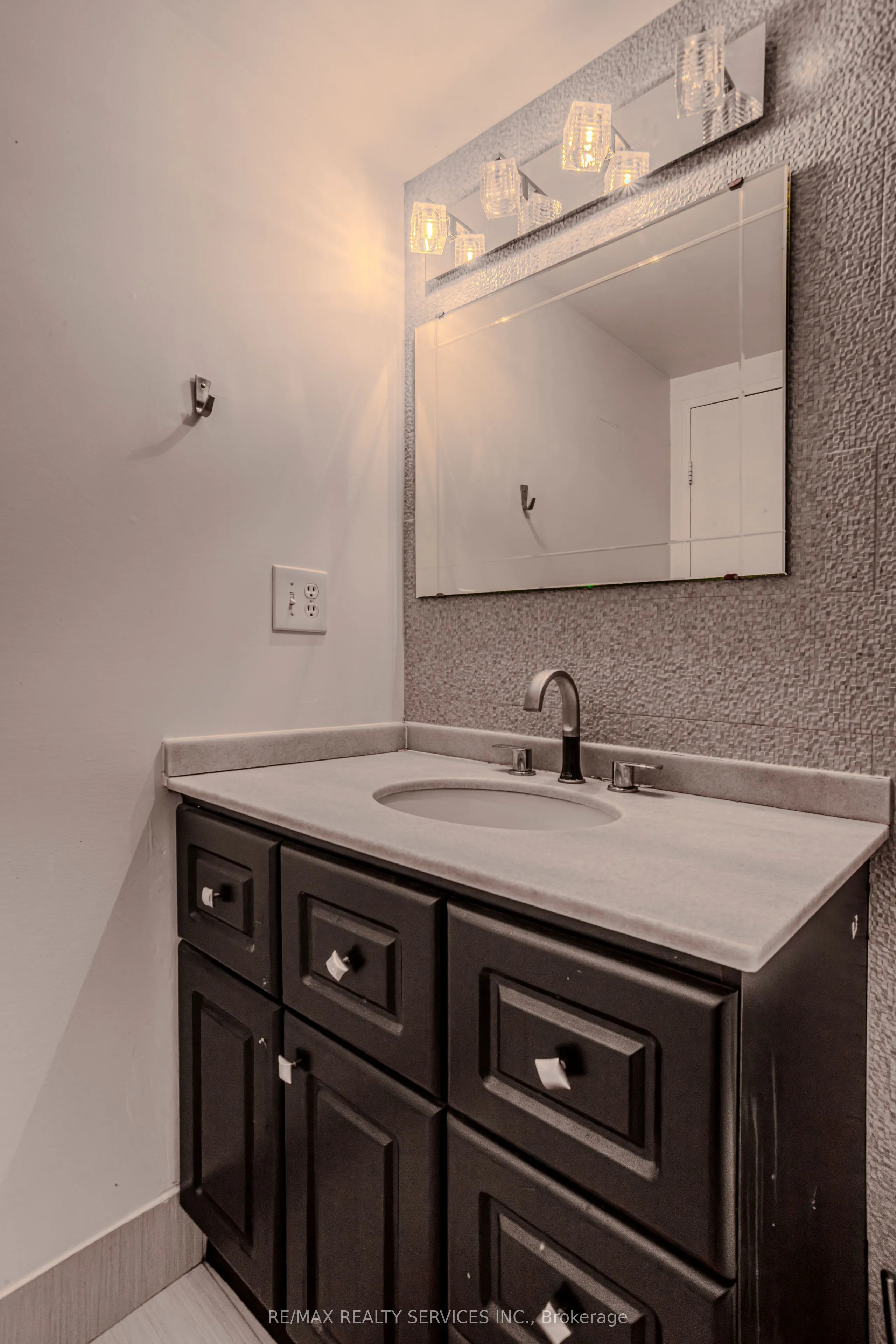20 Mississauga Valley Boulevard, #1501