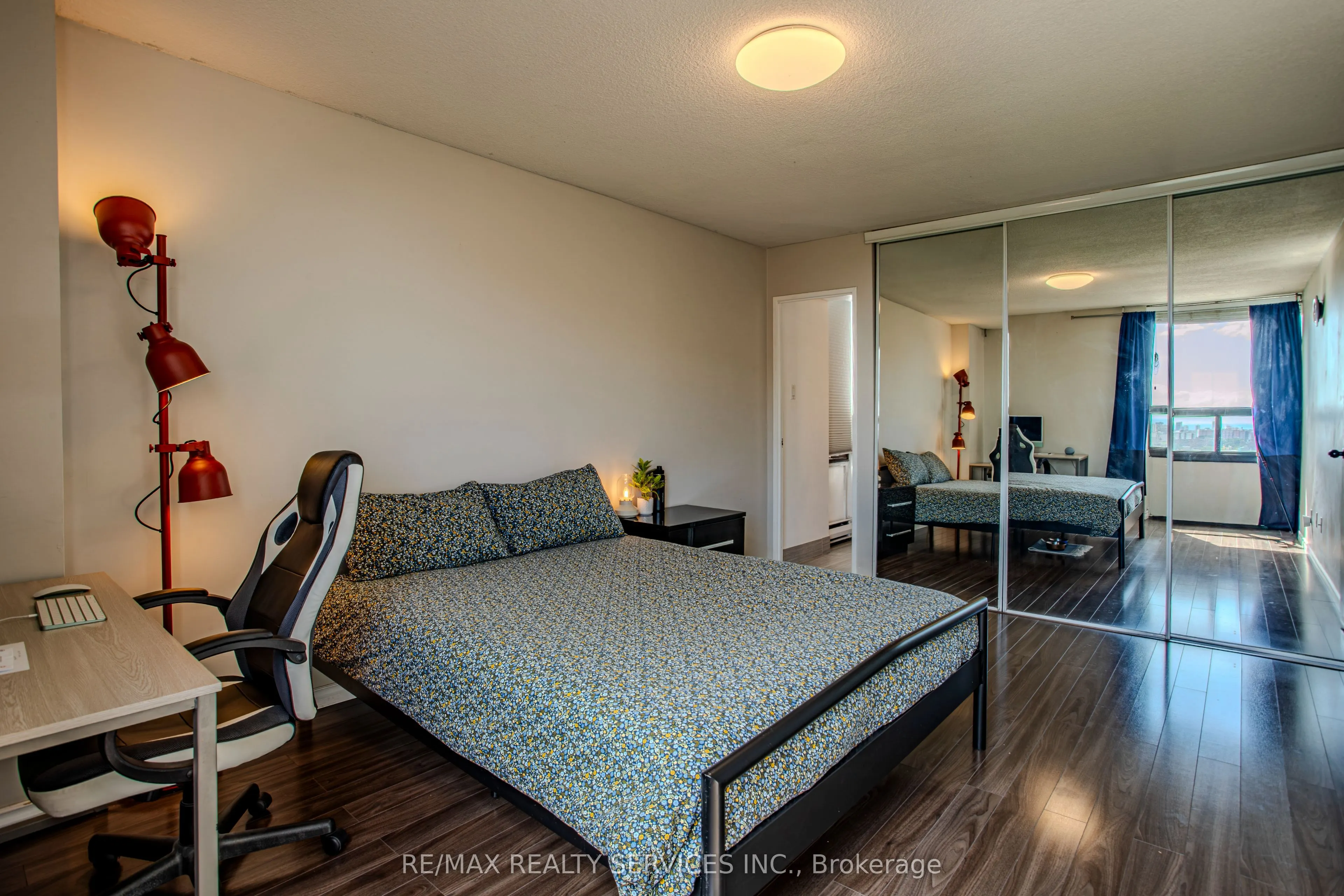 20 Mississauga Valley Boulevard, #1501