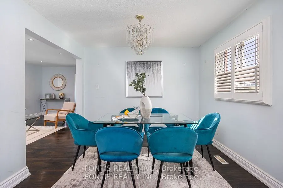438 ABERFOYLE Court