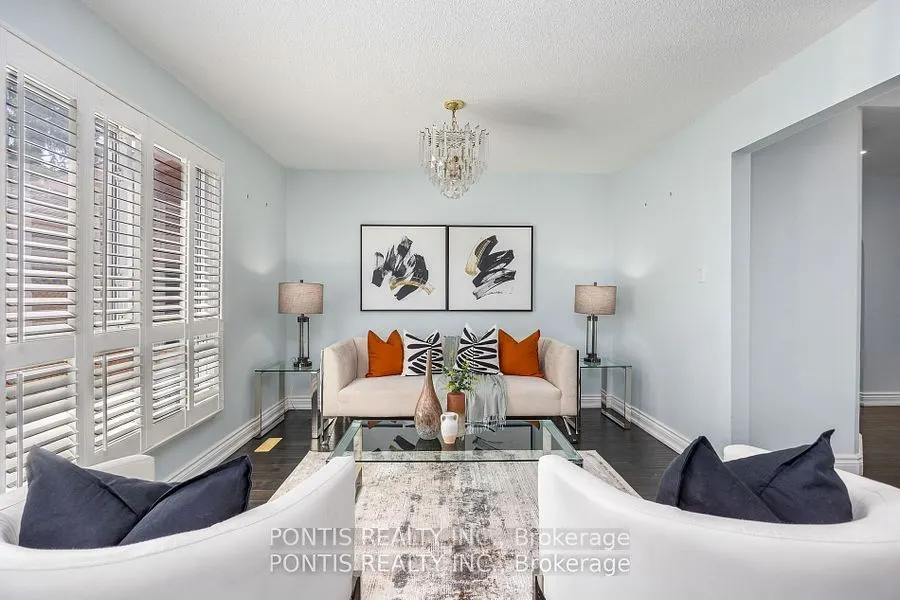 438 ABERFOYLE Court