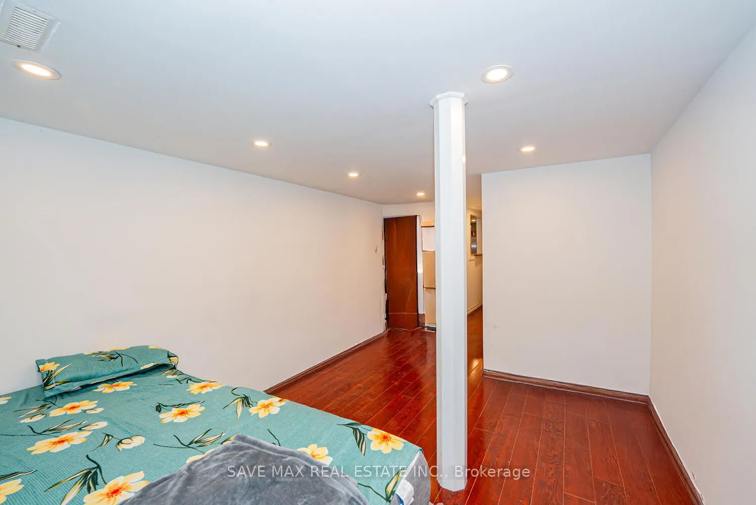 83 Fleetwood Crescent, #112