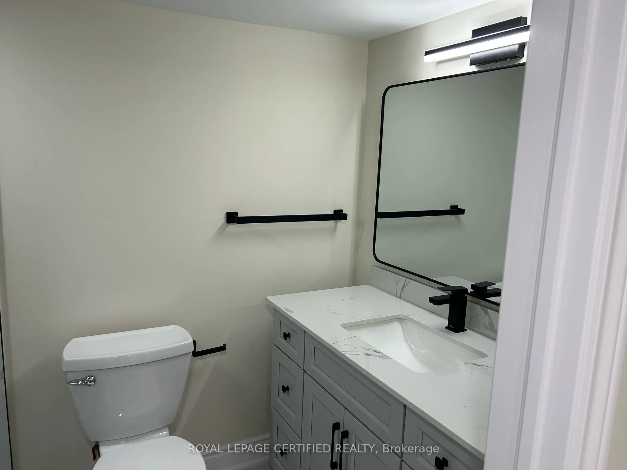 3434 Clayton Trail