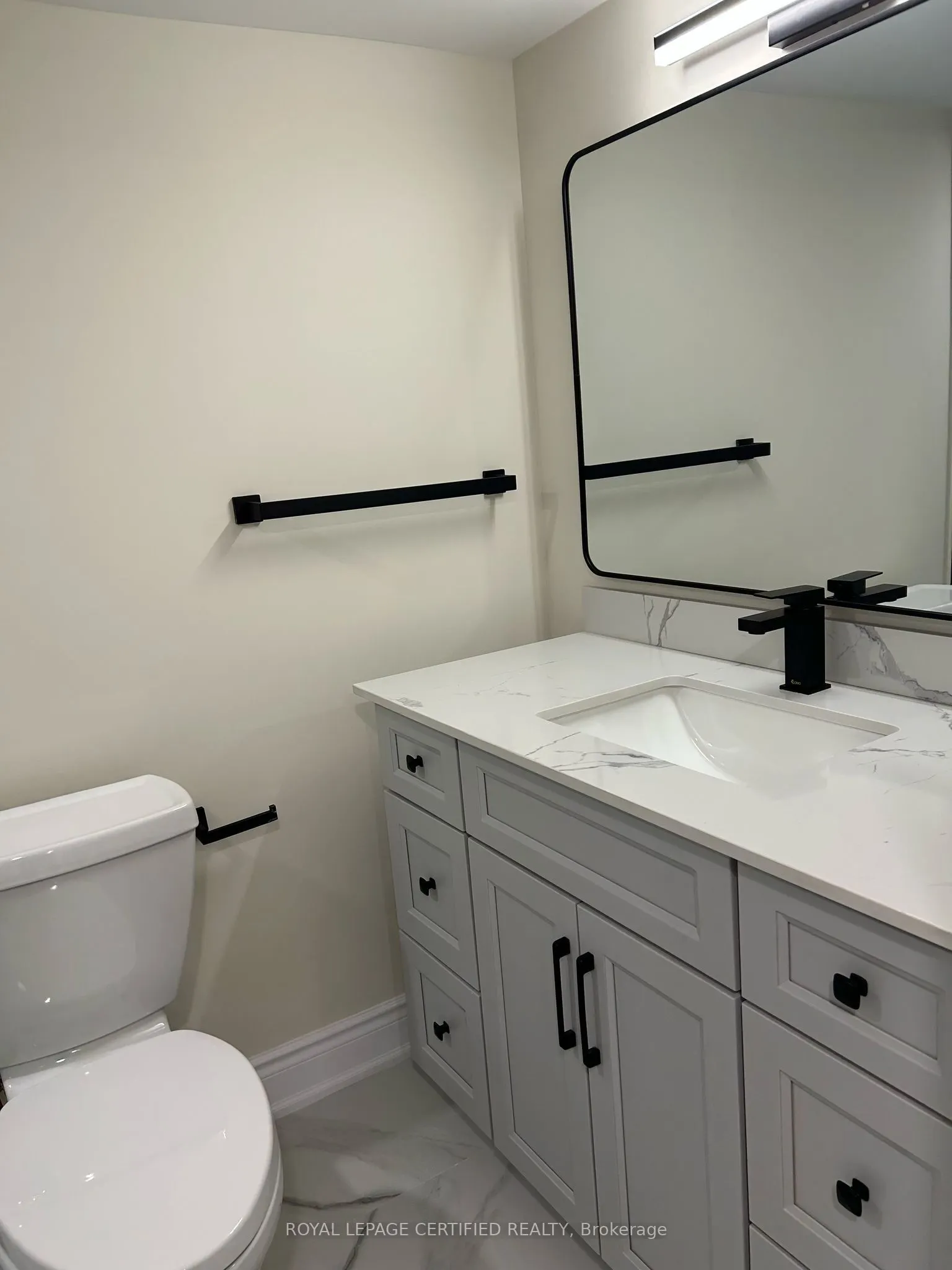 3434 Clayton Trail