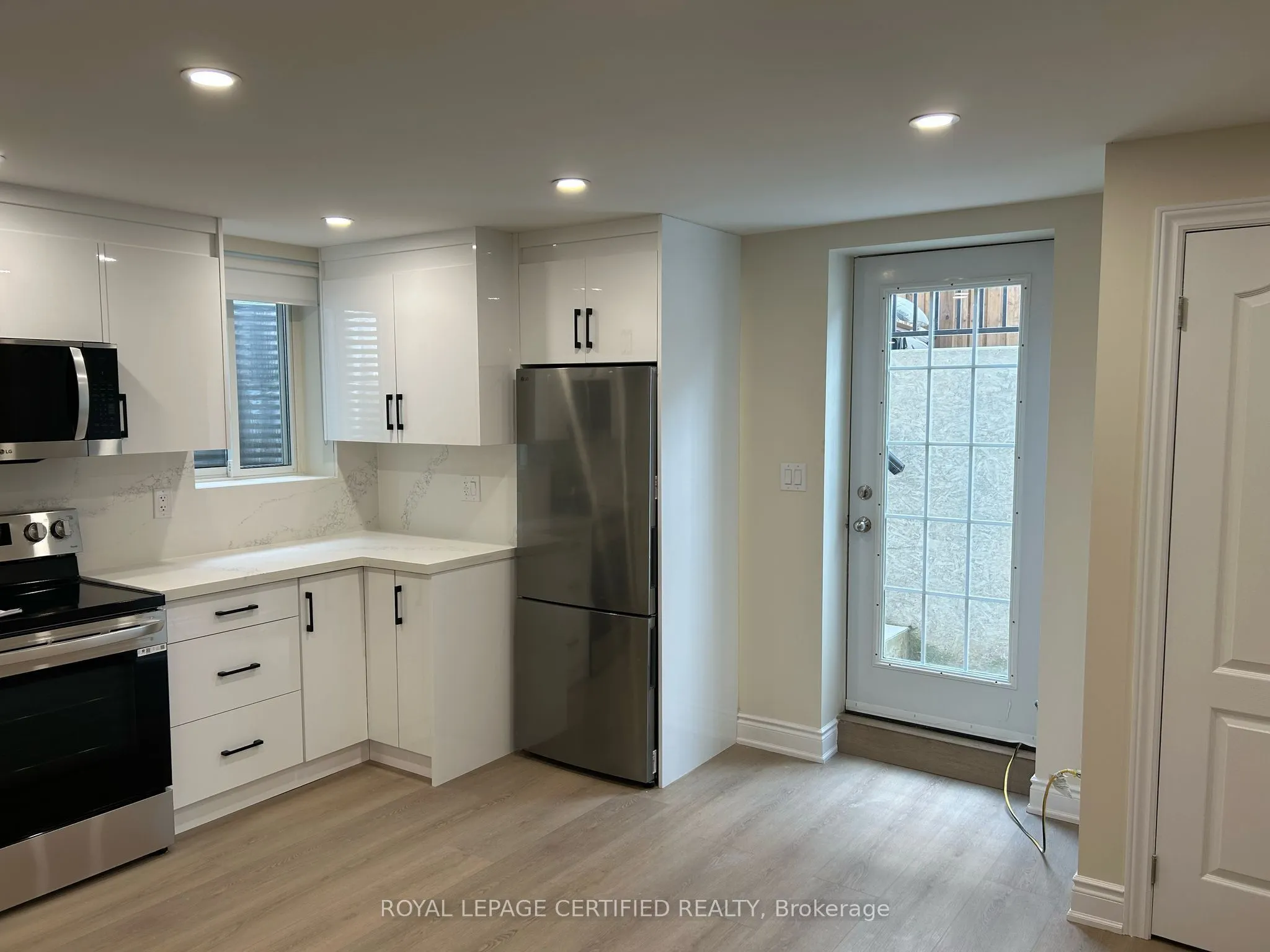 3434 Clayton Trail