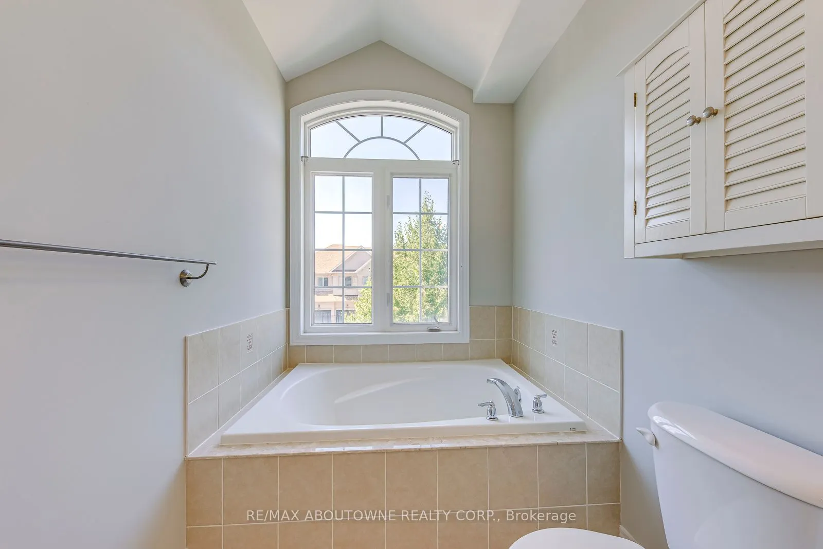 1254 Craigleith Road