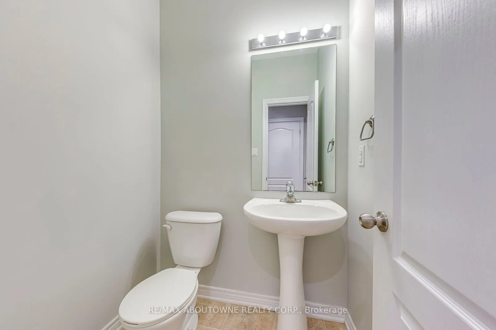 1254 Craigleith Road