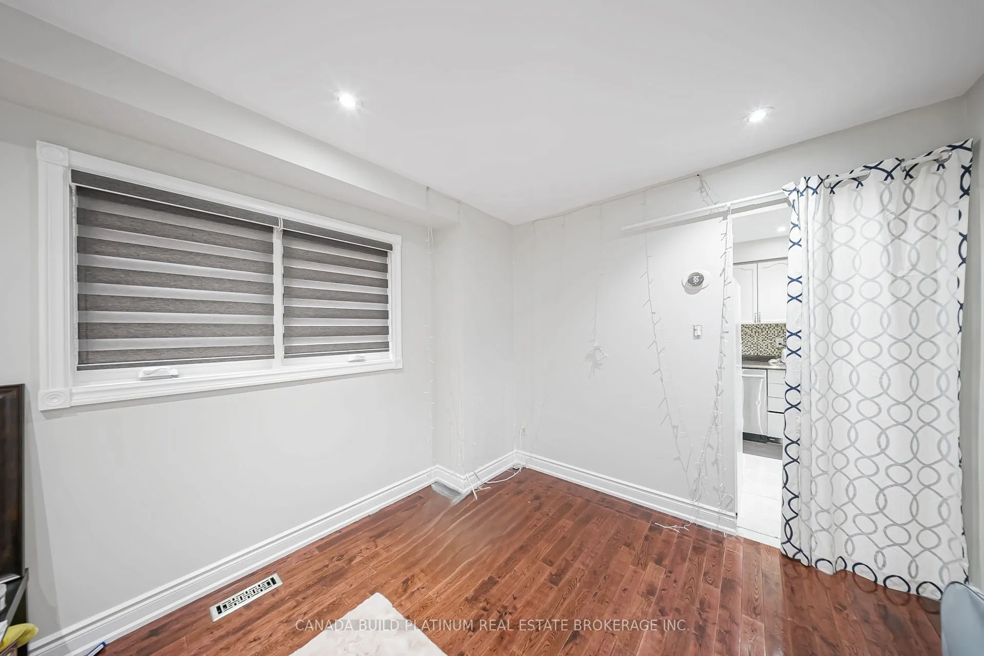 71 Ravenswood Drive