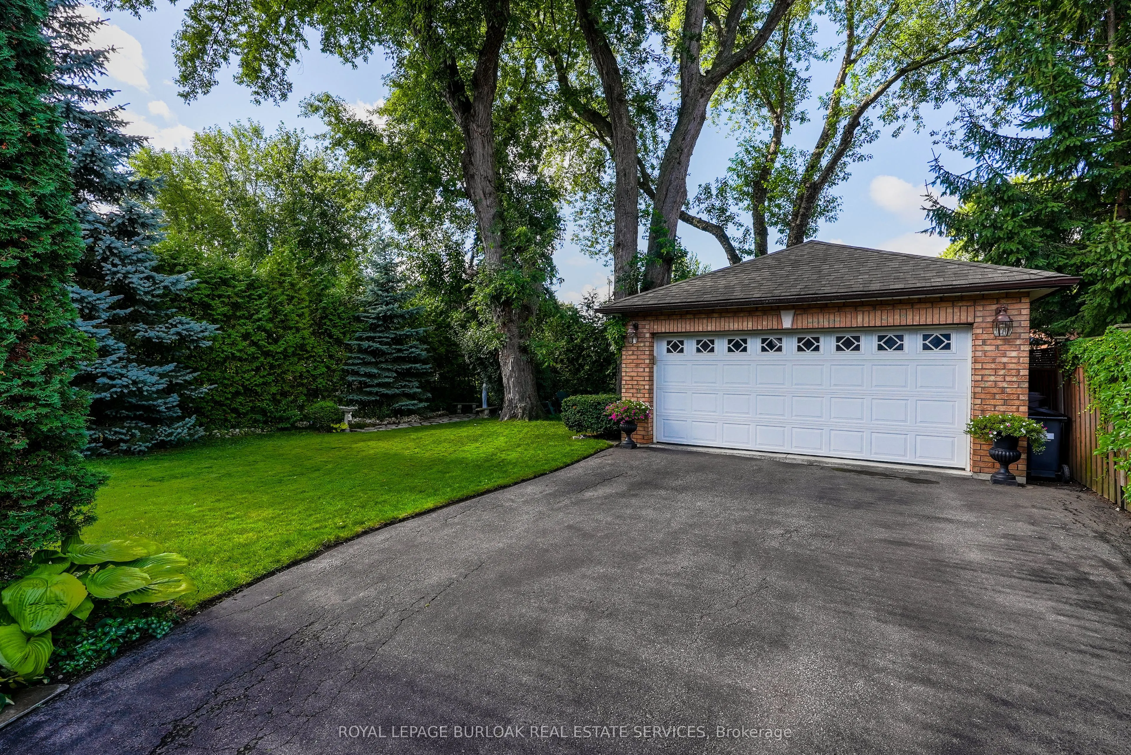 1486 Myron Drive