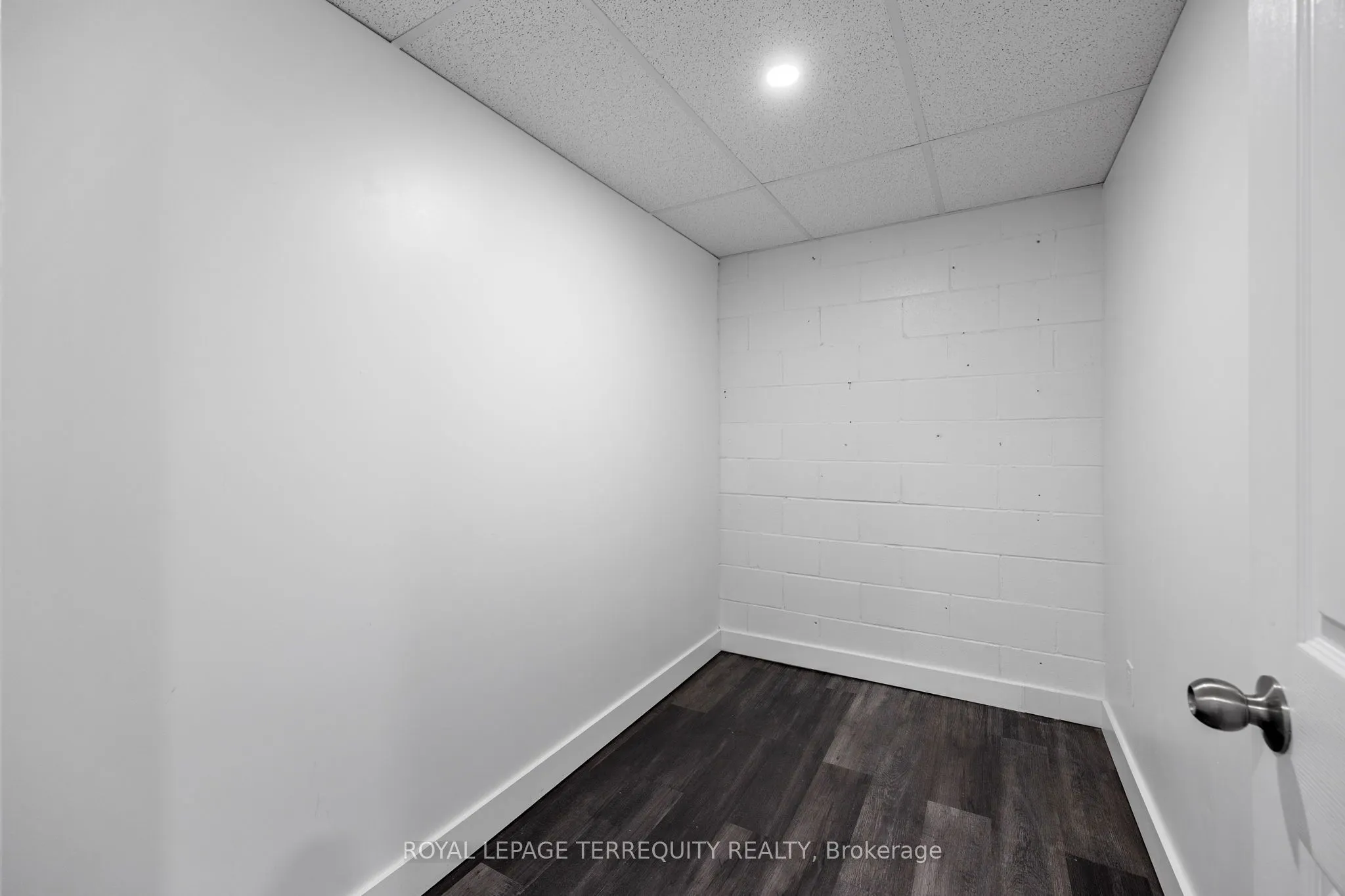 94 Kenhar Drive, #36