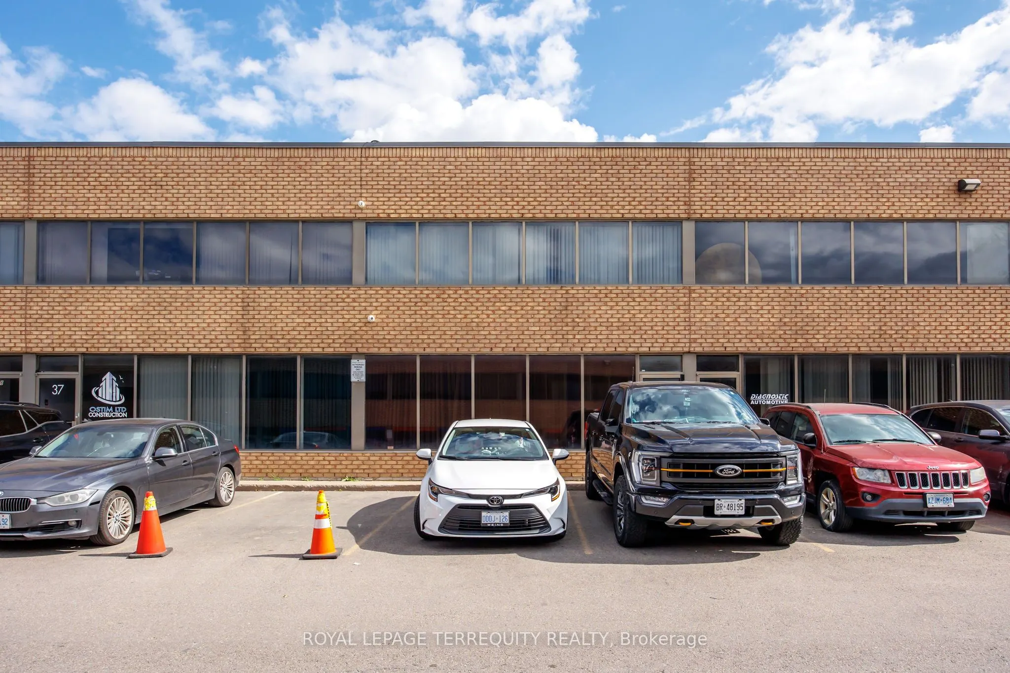 94 Kenhar Drive, #36