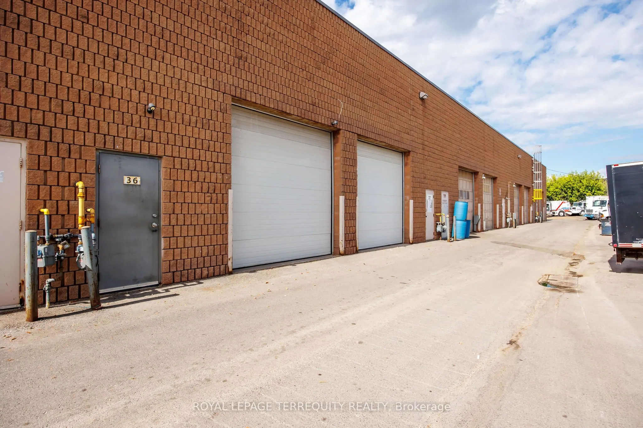 94 Kenhar Drive, #36