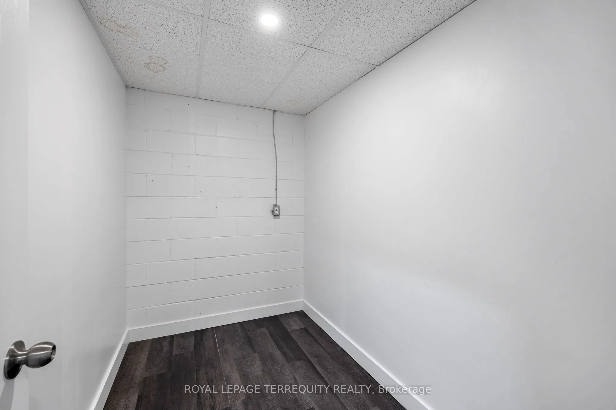 94 Kenhar Drive, #36