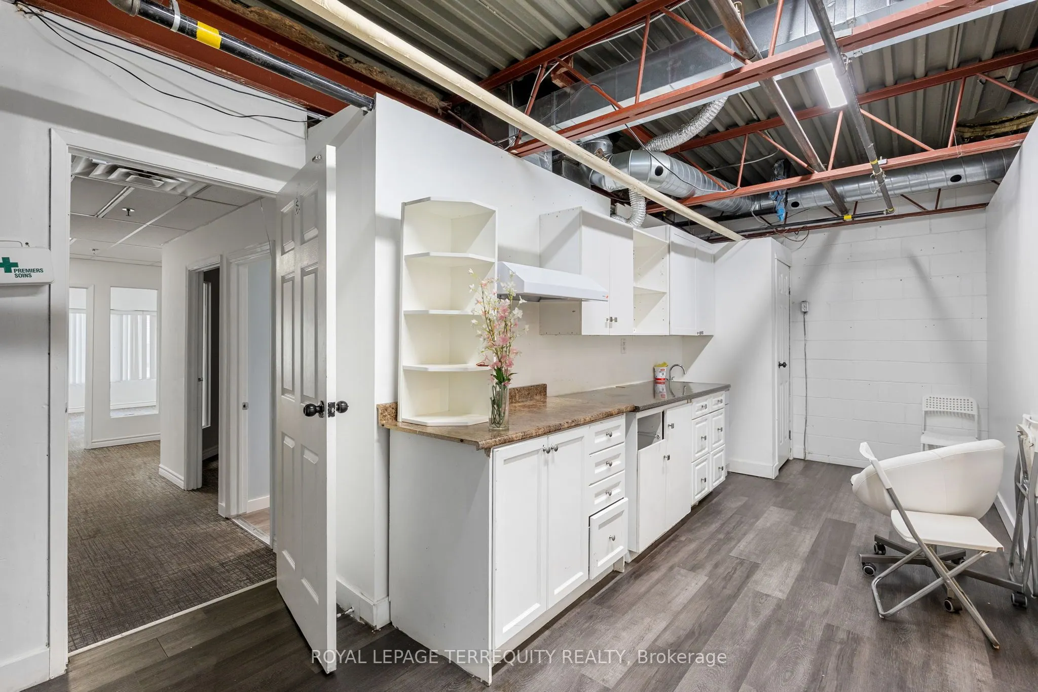 94 Kenhar Drive, #36