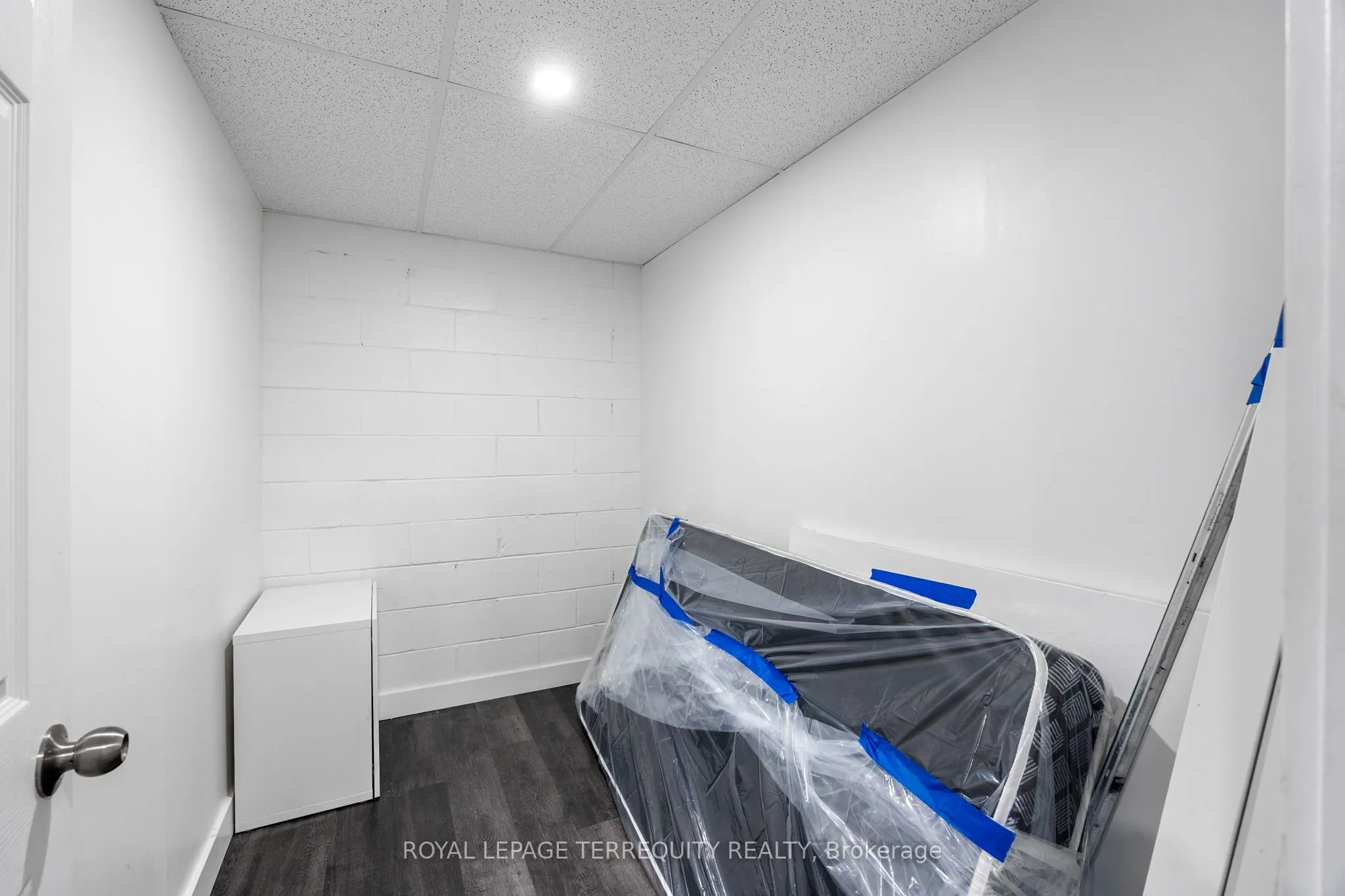 94 Kenhar Drive, #36