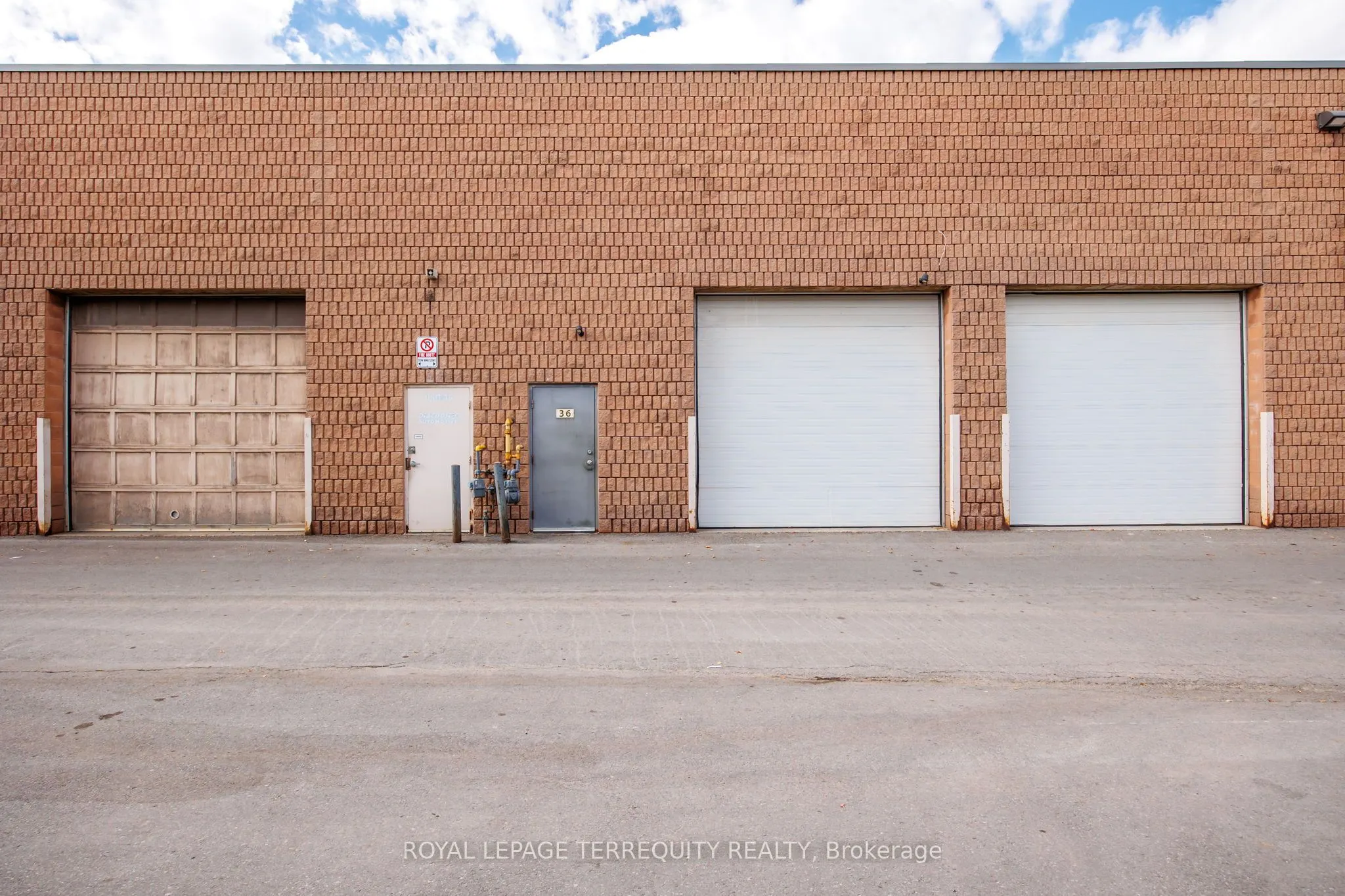 94 Kenhar Drive, #36
