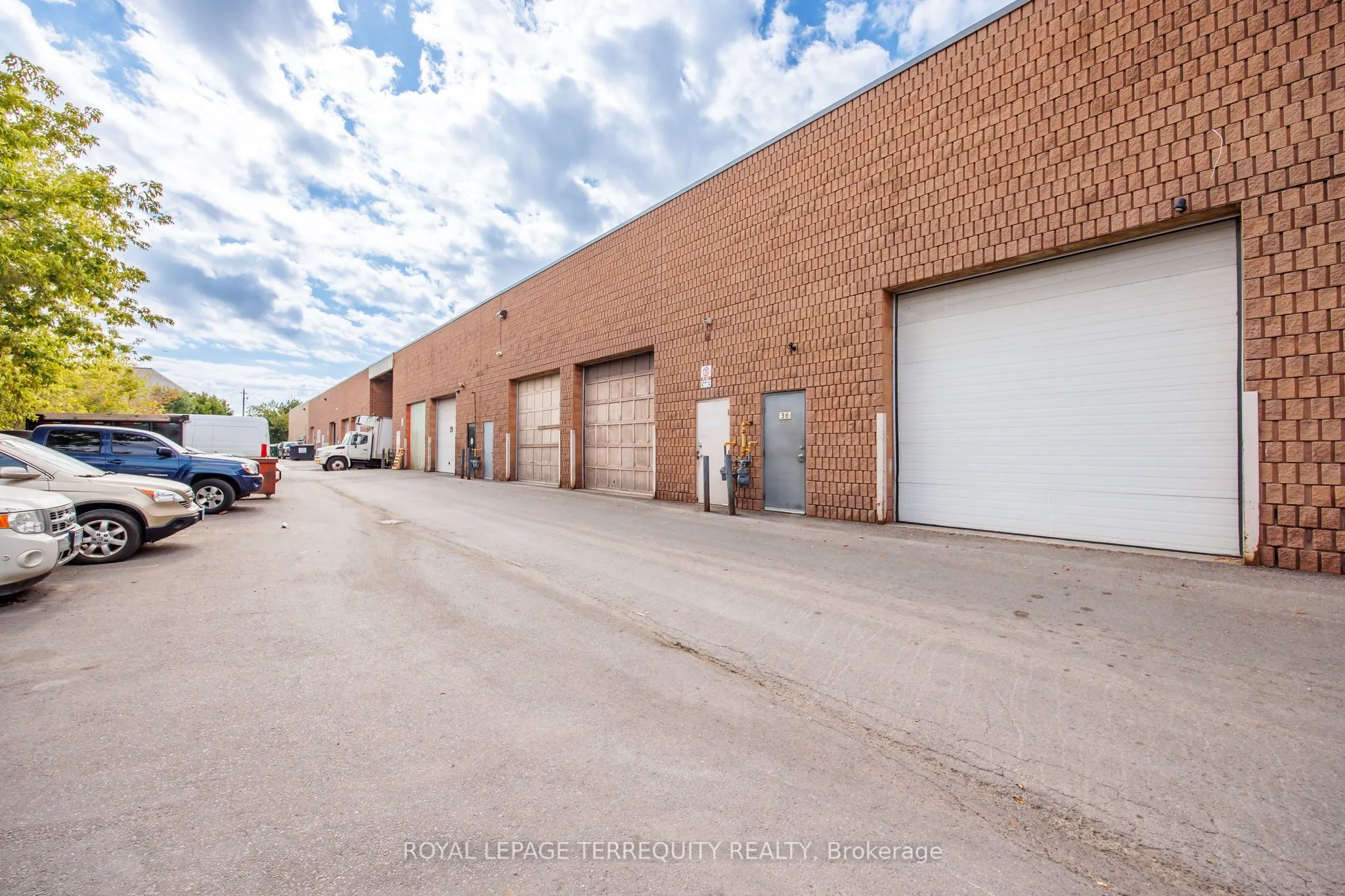94 Kenhar Drive, #36