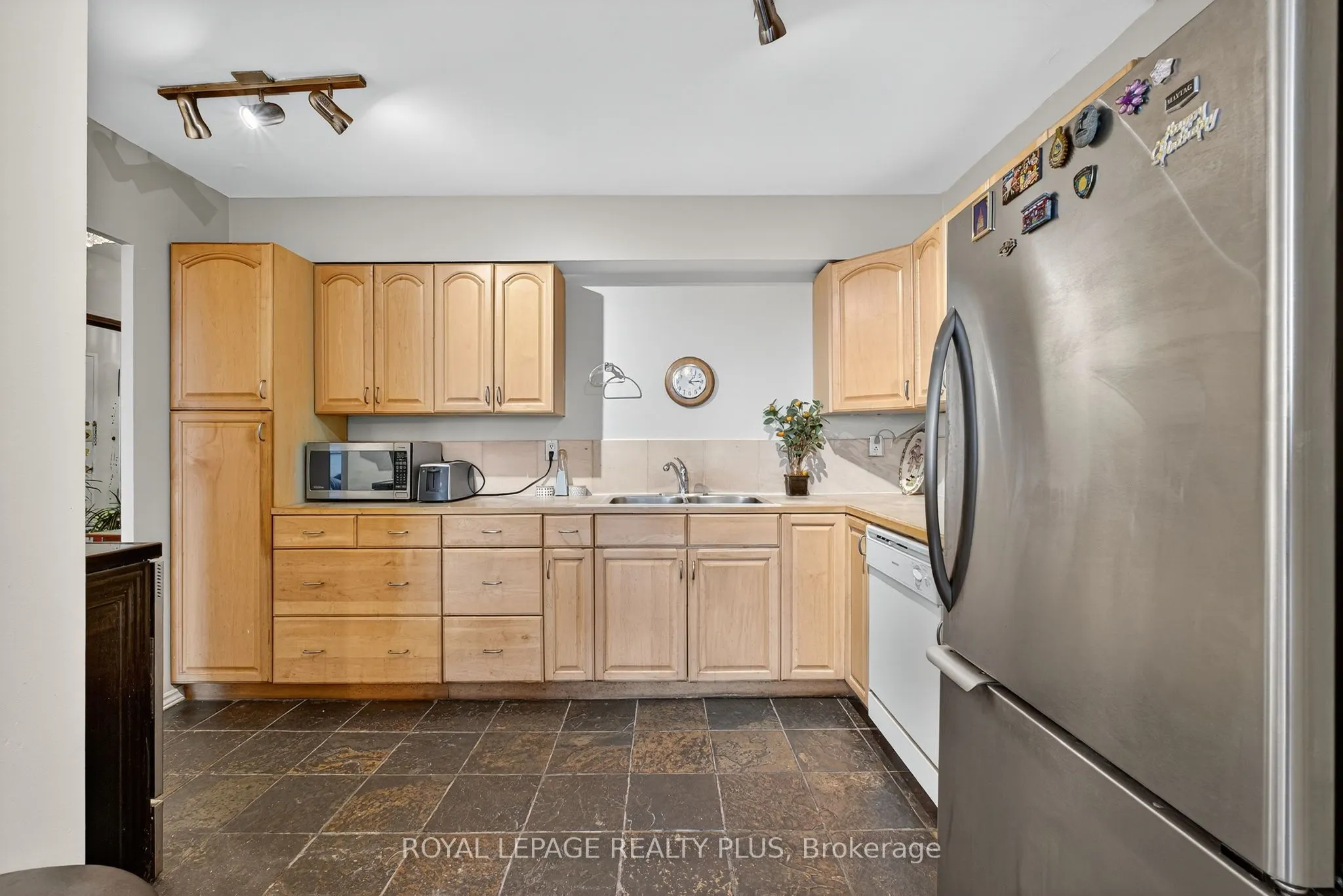 85 Emmett Avenue, #1802