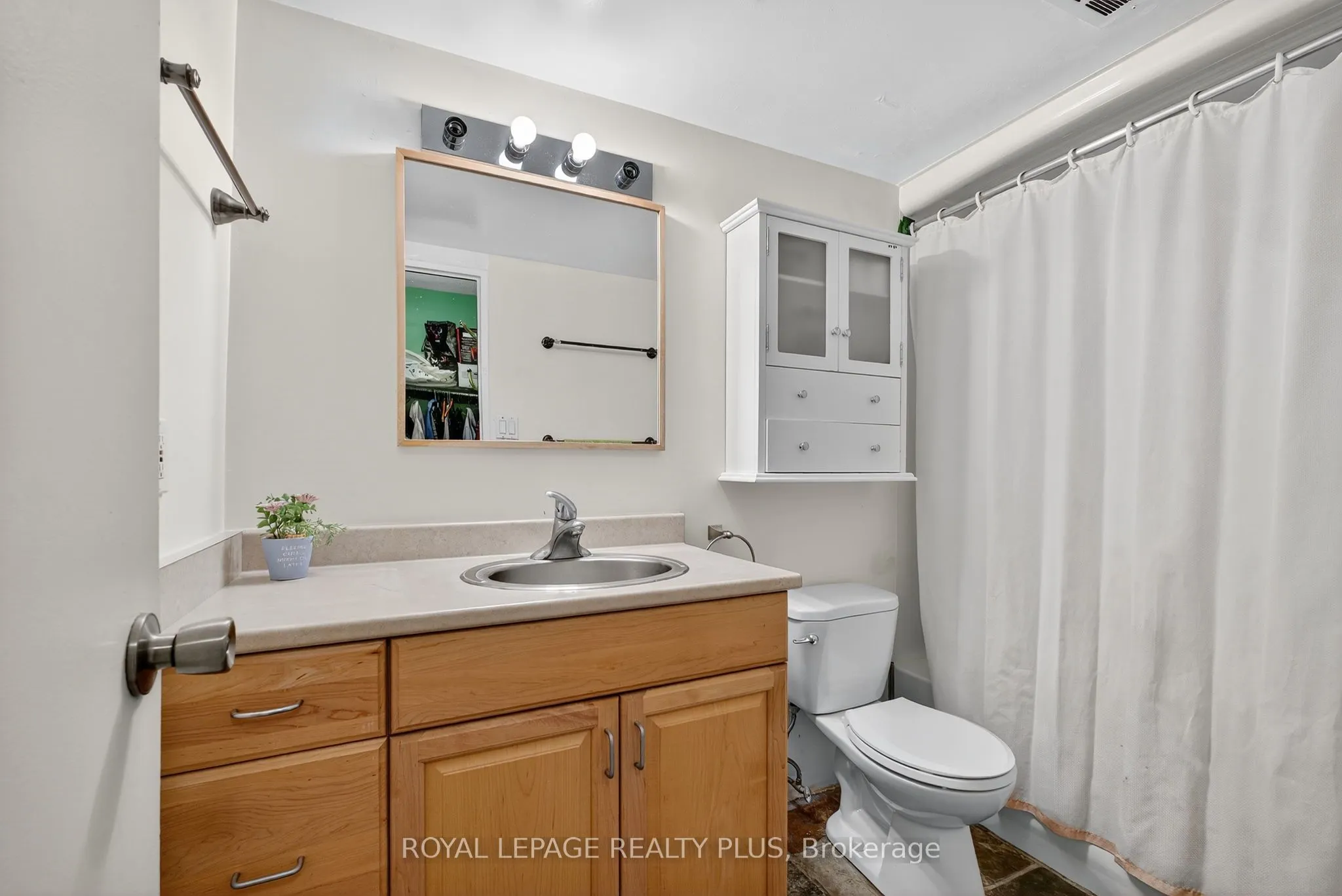 85 Emmett Avenue, #1802