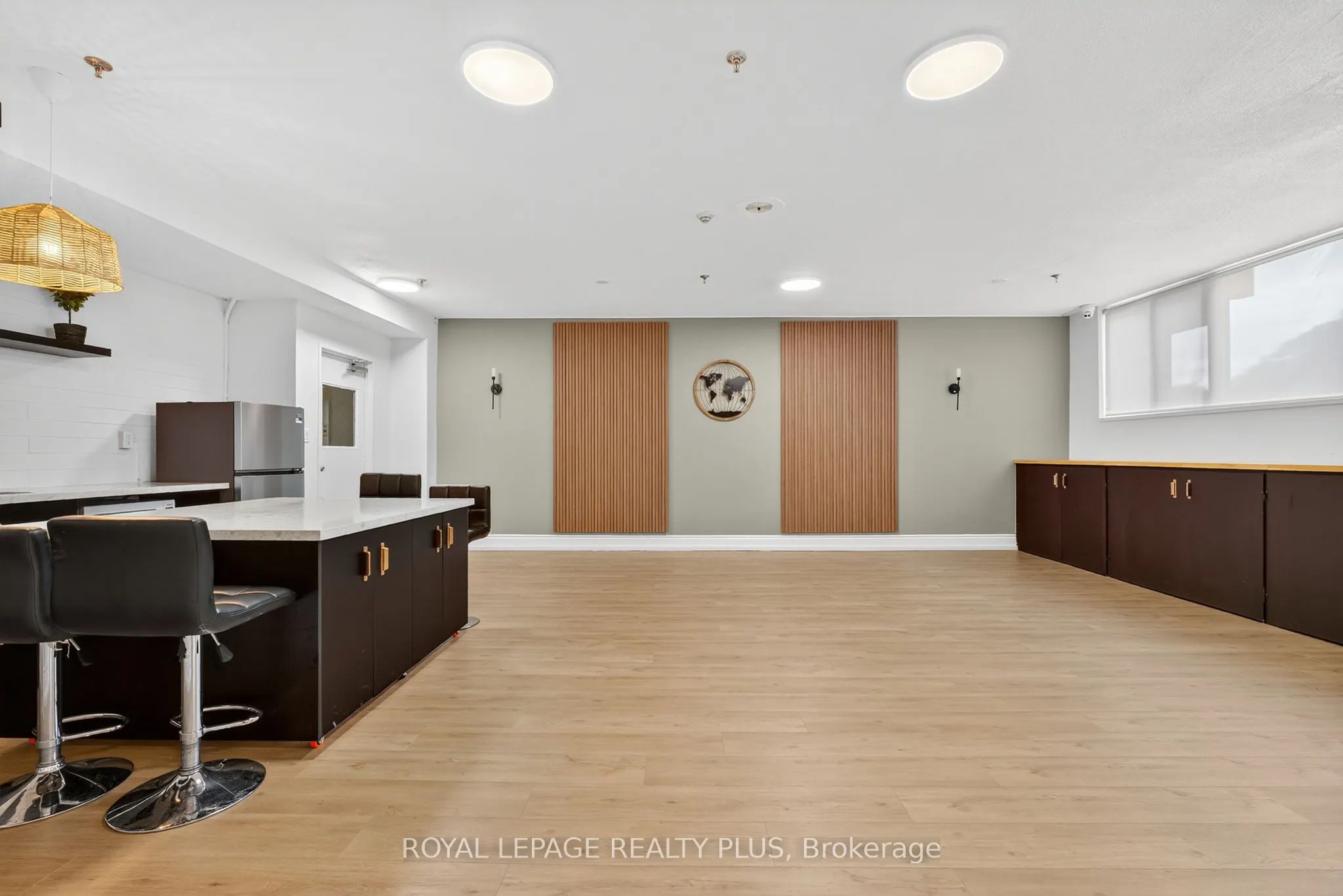 85 Emmett Avenue, #1802