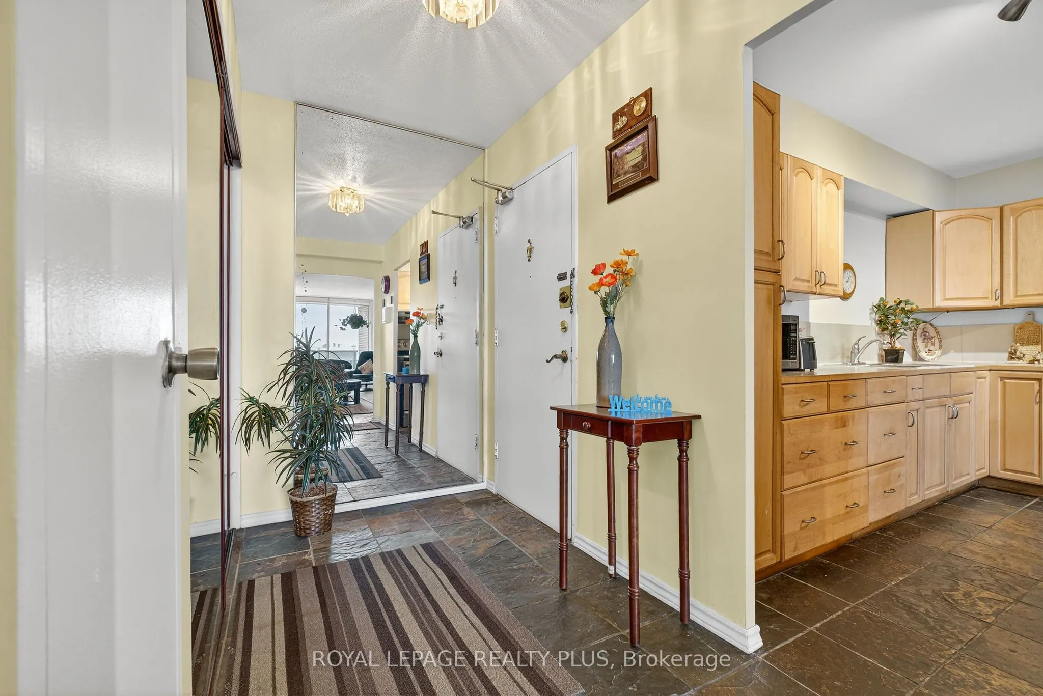 85 Emmett Avenue, #1802