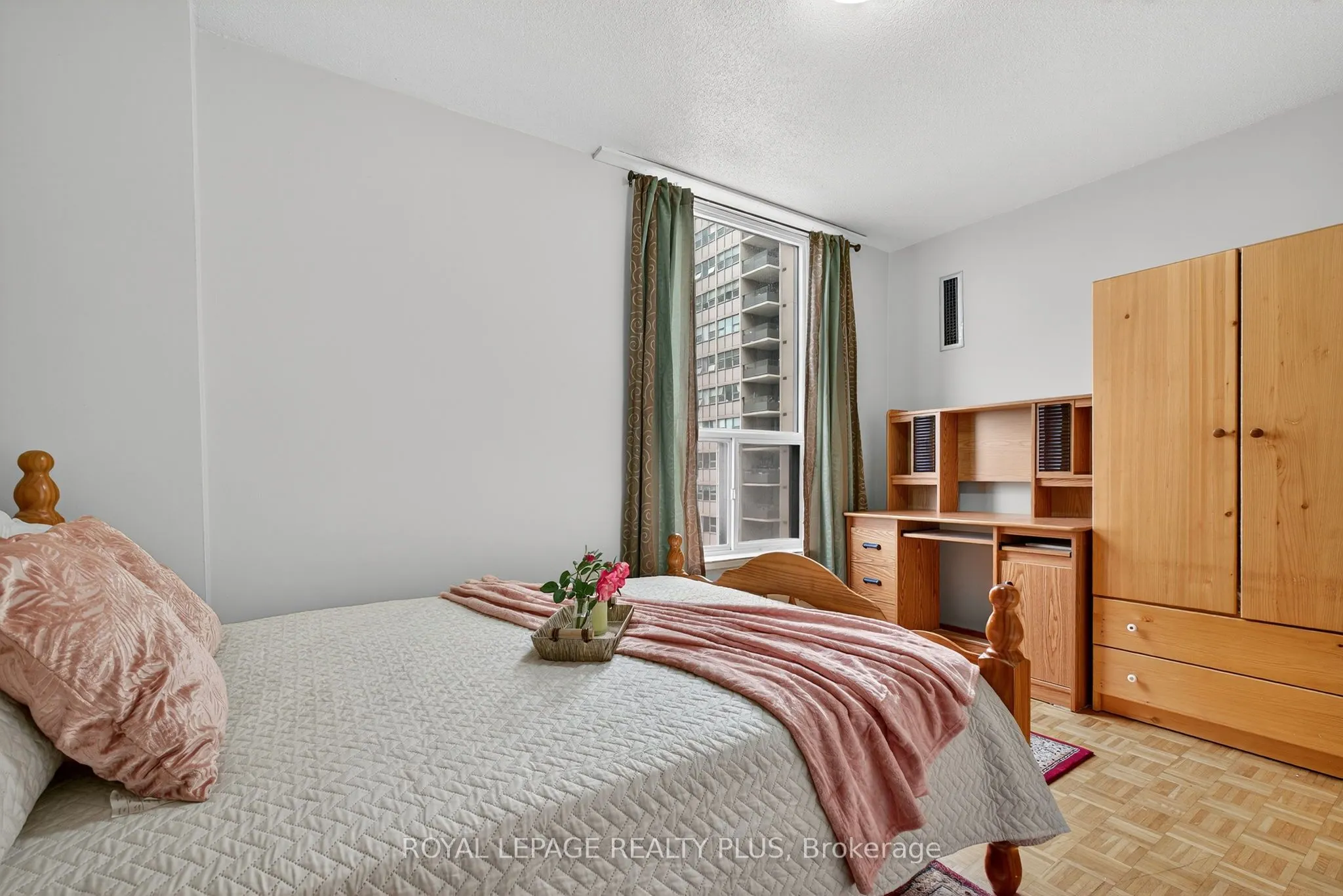 85 Emmett Avenue, #1802
