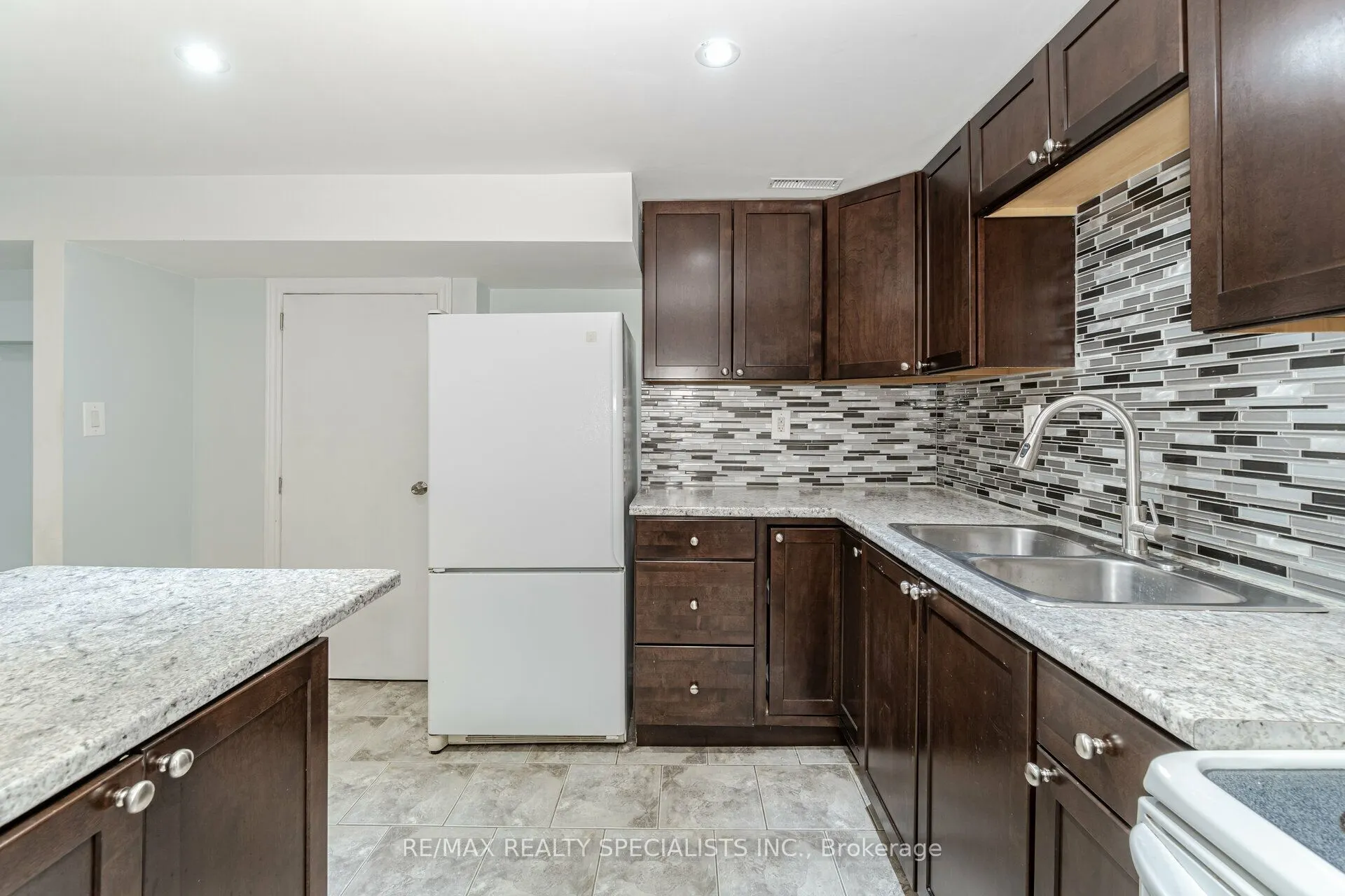3430 Galena Crescent, #LOWER