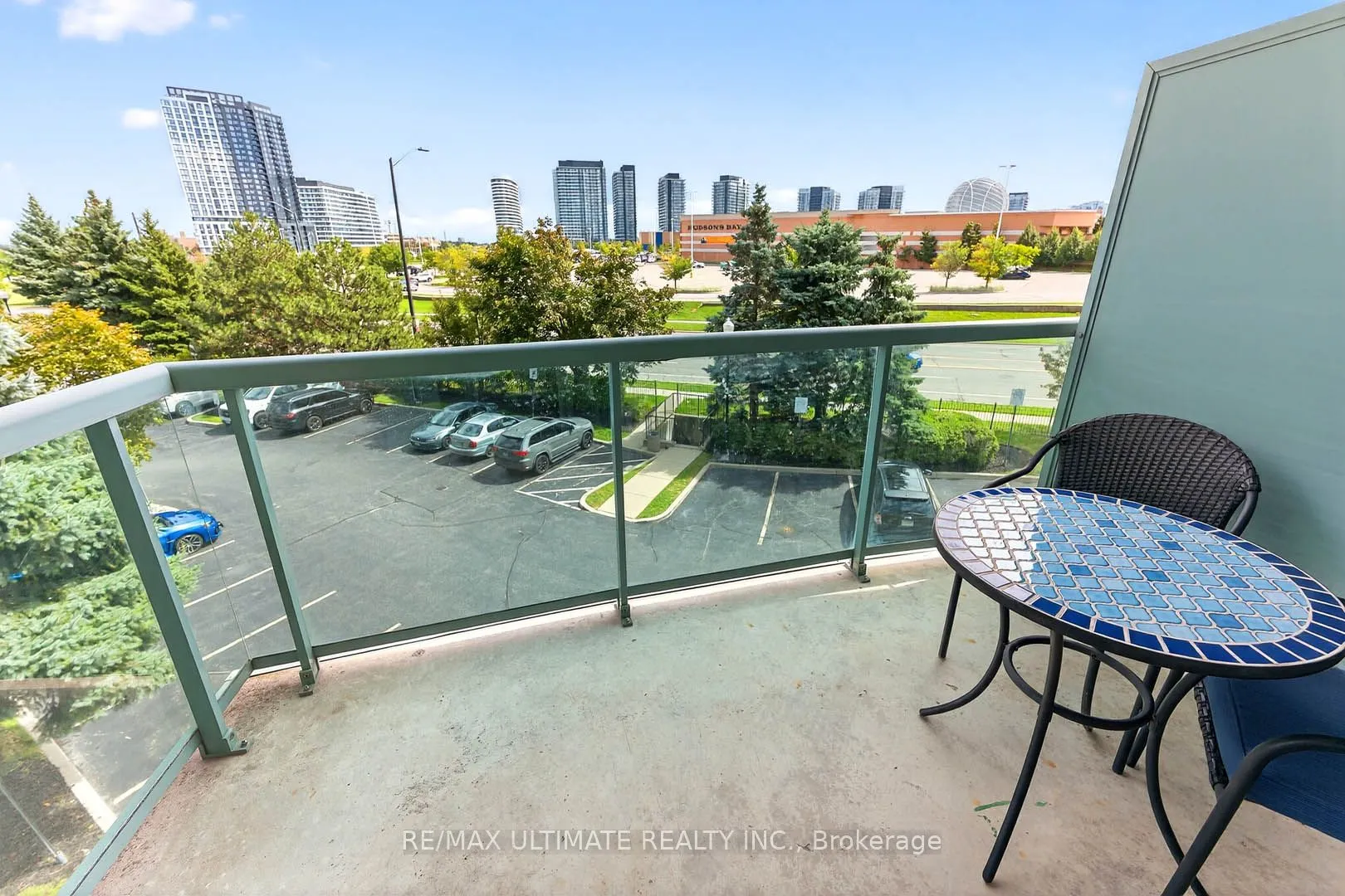 2585 Erin Centre Boulevard, #305