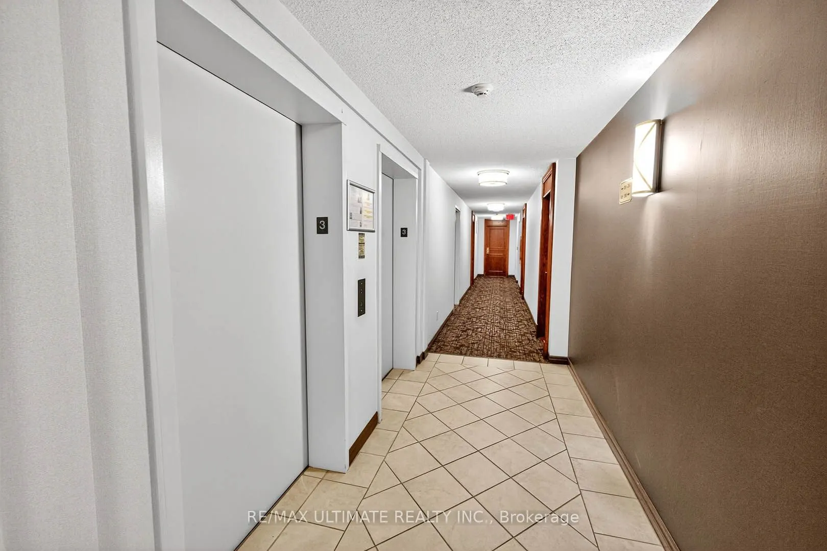 2585 Erin Centre Boulevard, #305