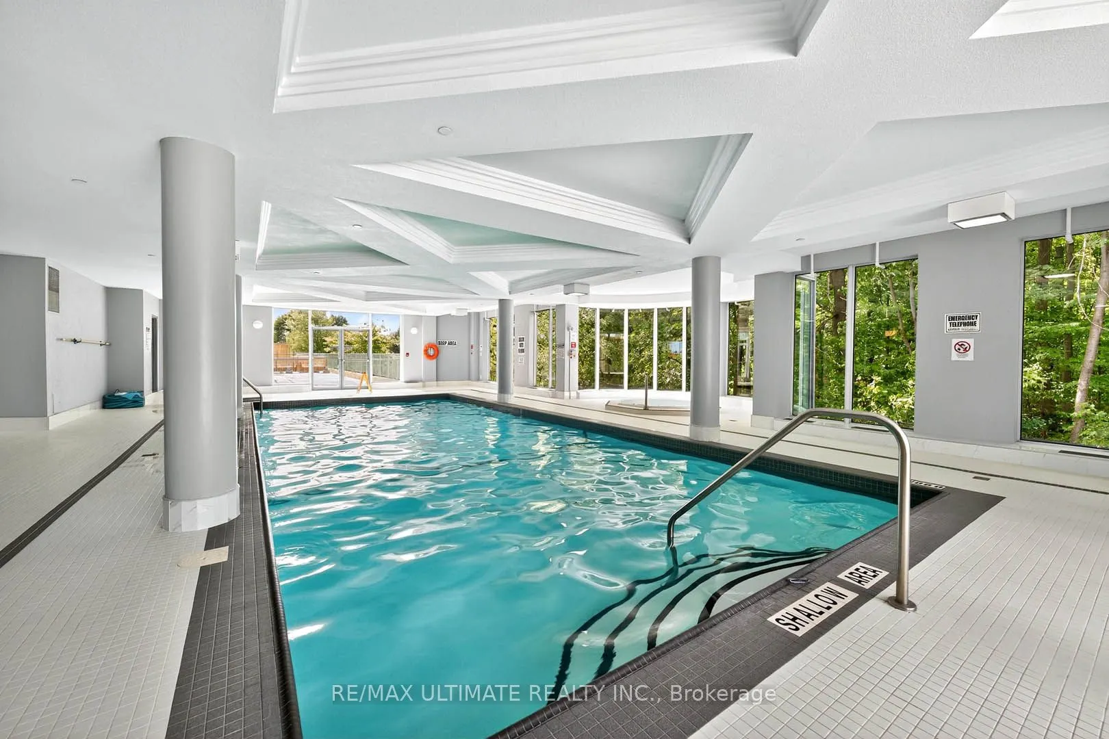 2585 Erin Centre Boulevard, #305