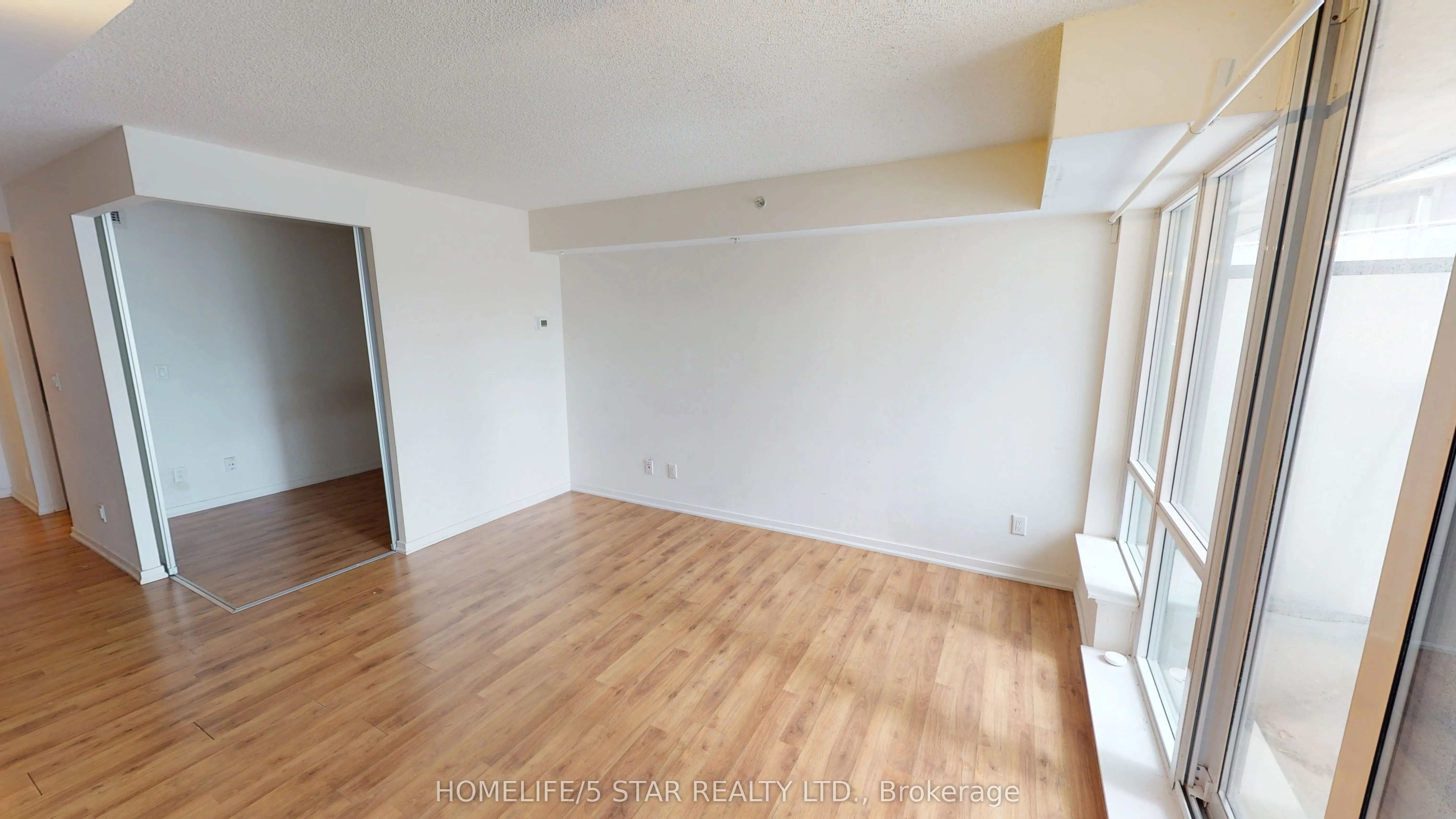 20 JOE SHUSTER Way, #321