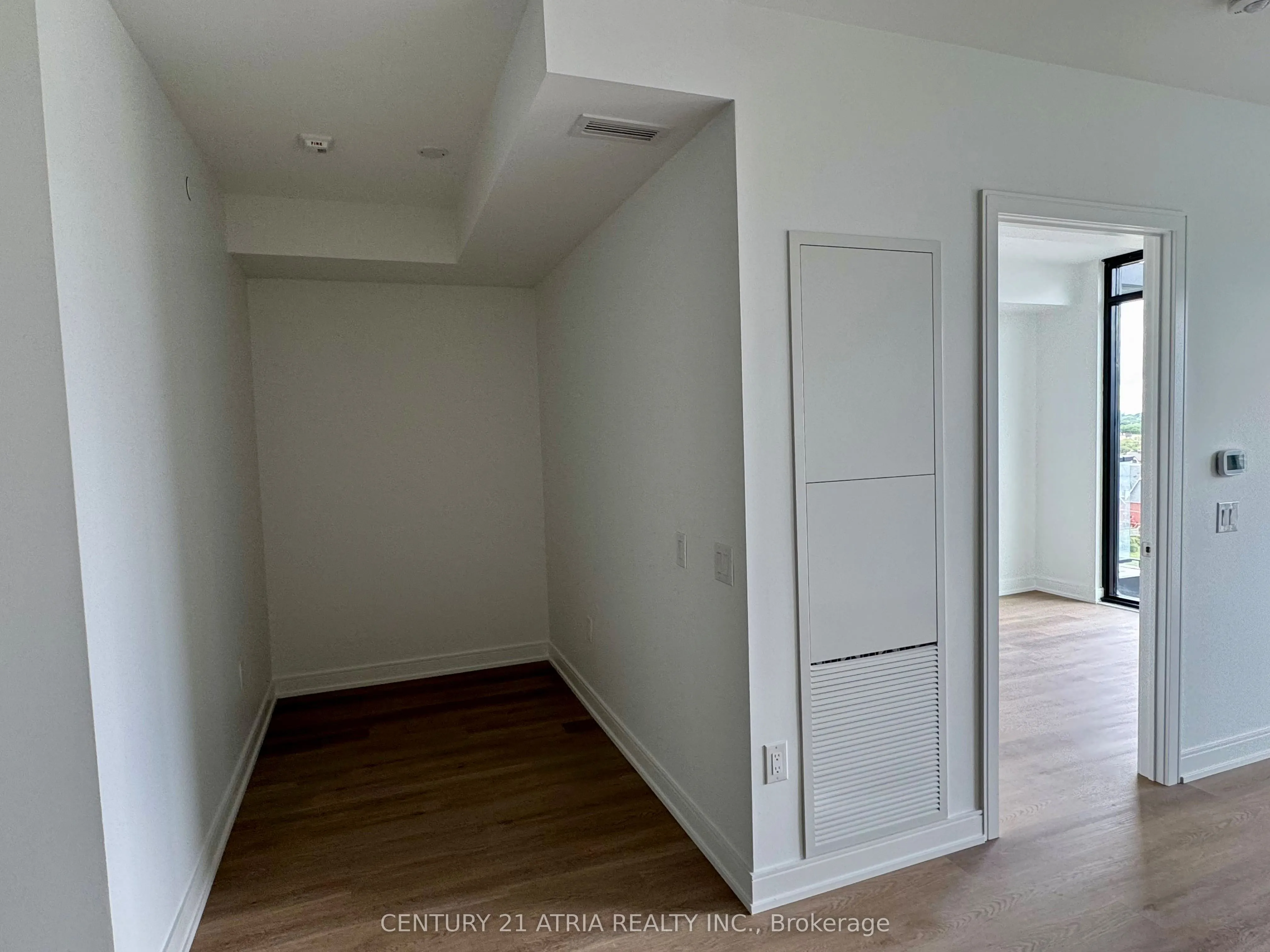 3009 Novar Road, #920