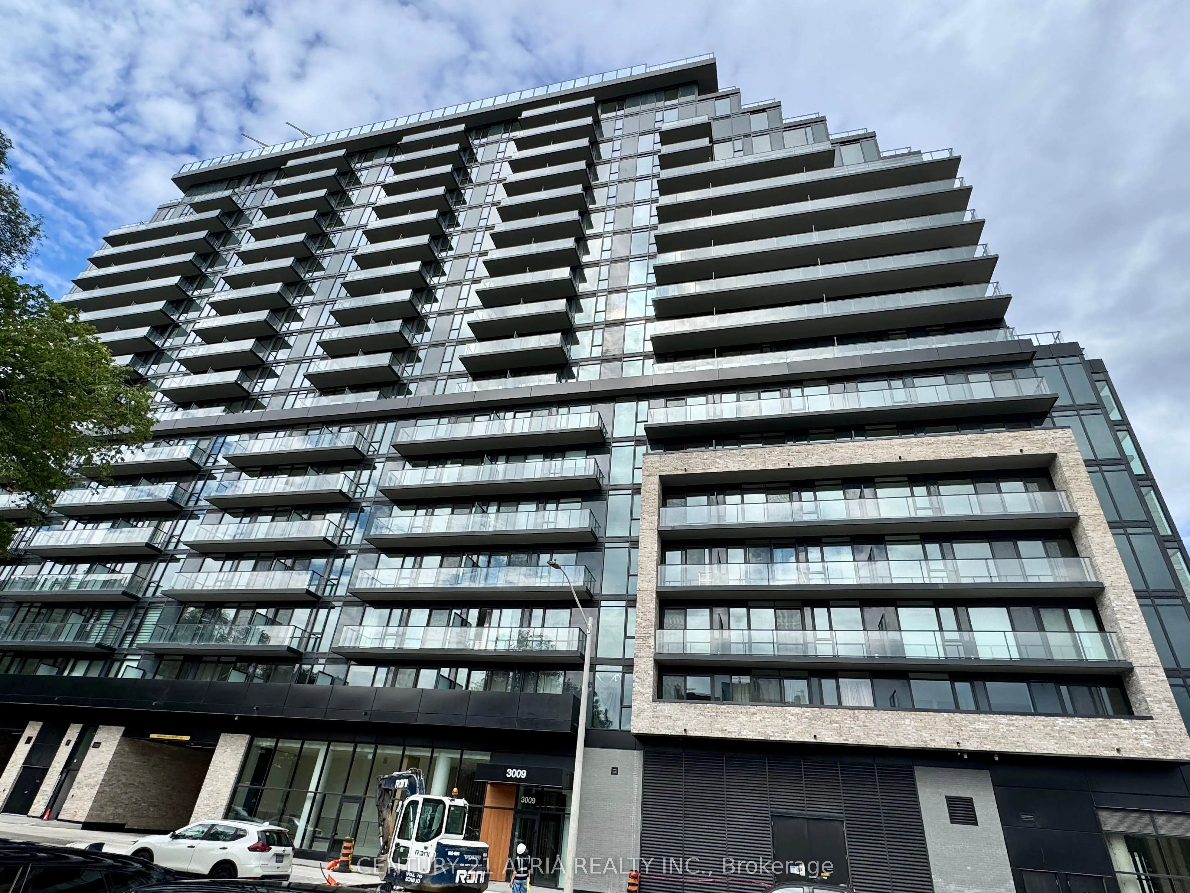 3009 Novar Road, #920
