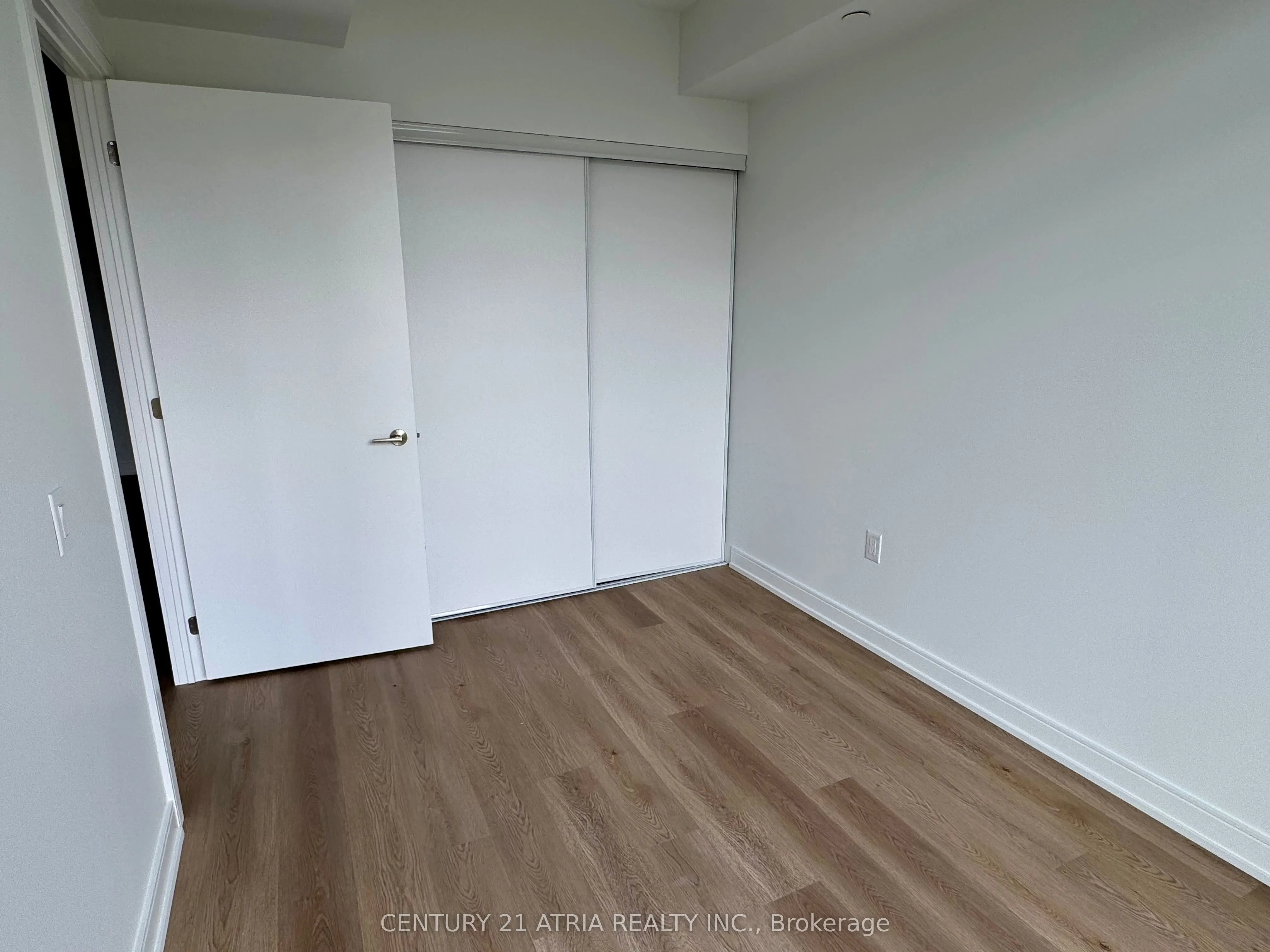 3009 Novar Road, #920