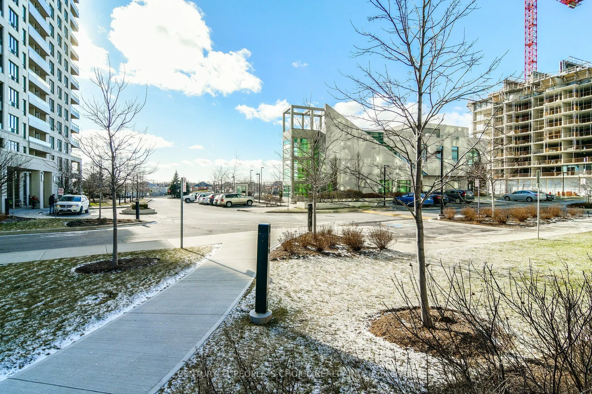 349 Rathburn Road W, #108