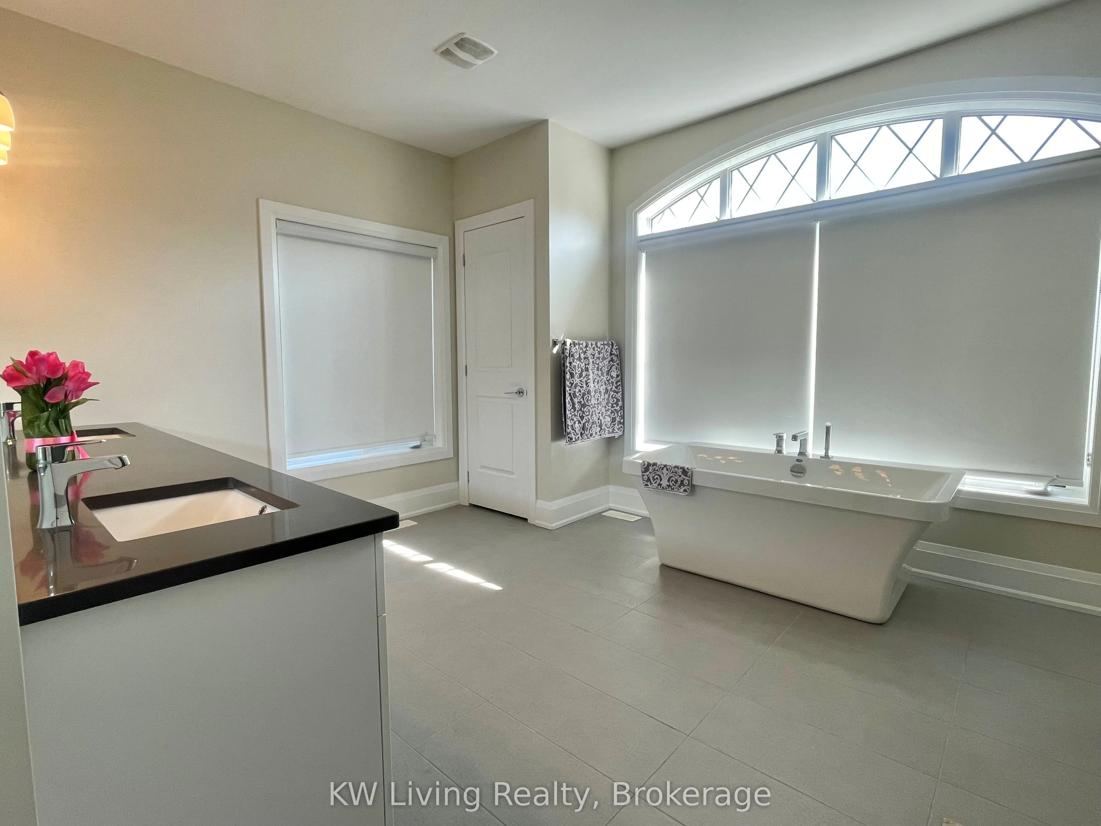 5192 Symphony Court, #ON