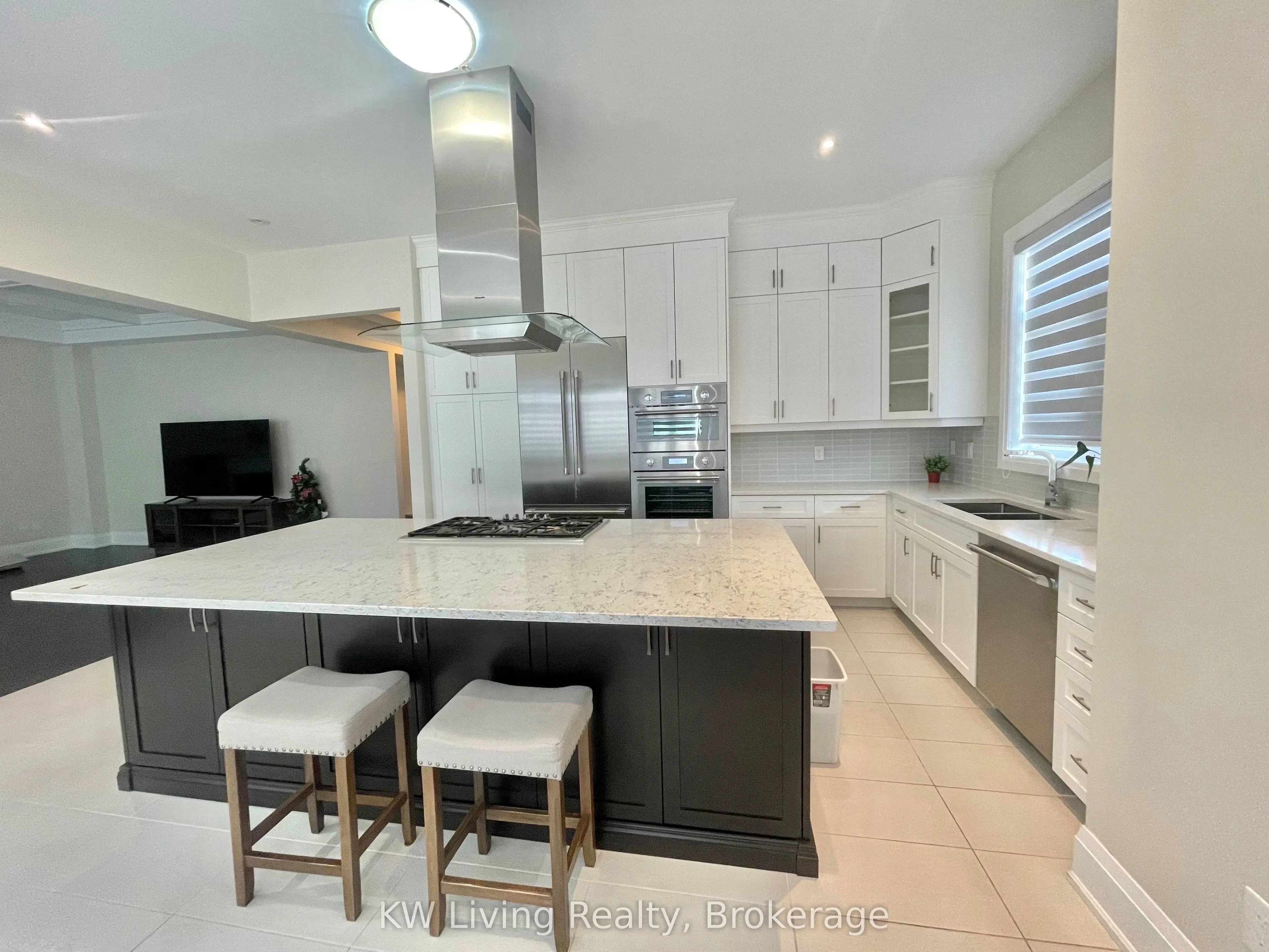 5192 Symphony Court, #ON