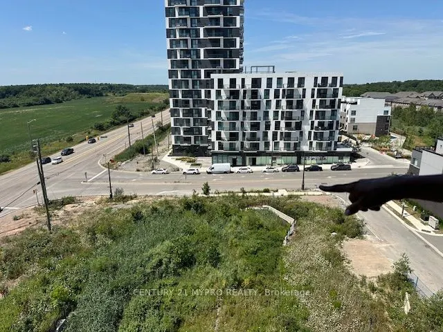 3079 Trafalgar Road, #806