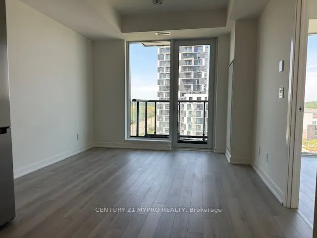 3079 Trafalgar Road, #806