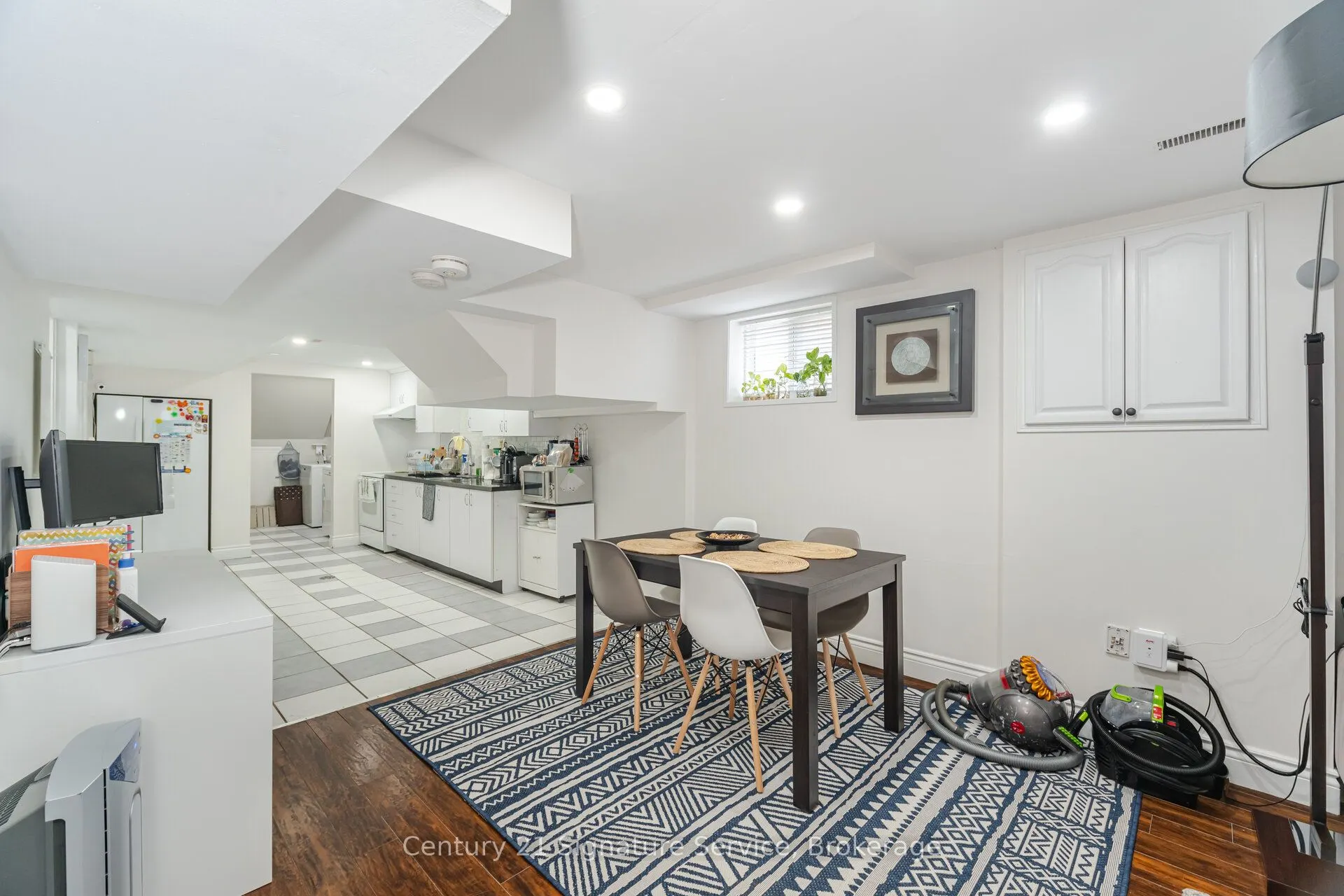 3583 Ellengale Drive, #Basement