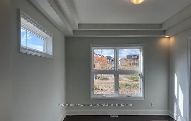 53 Holly Lane