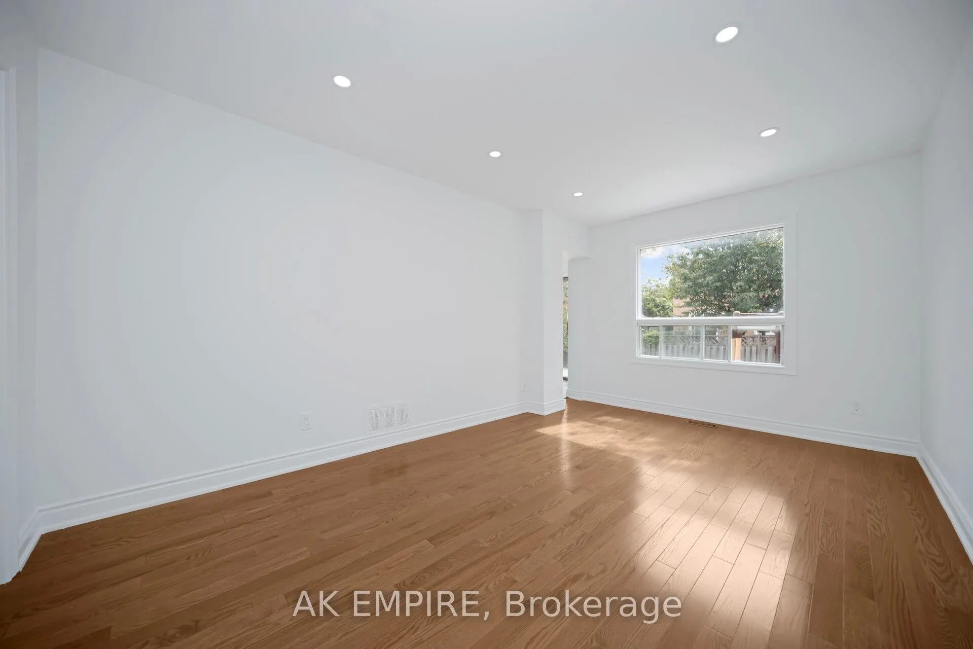 92 Whitehaven Drive
