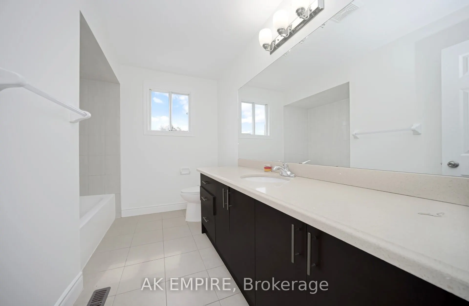 92 Whitehaven Drive