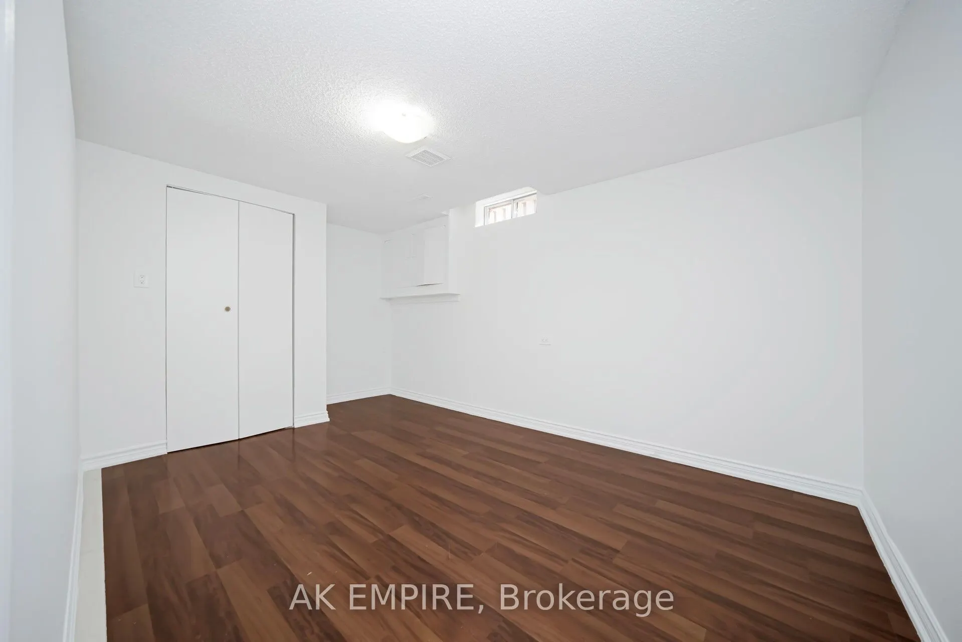92 Whitehaven Drive